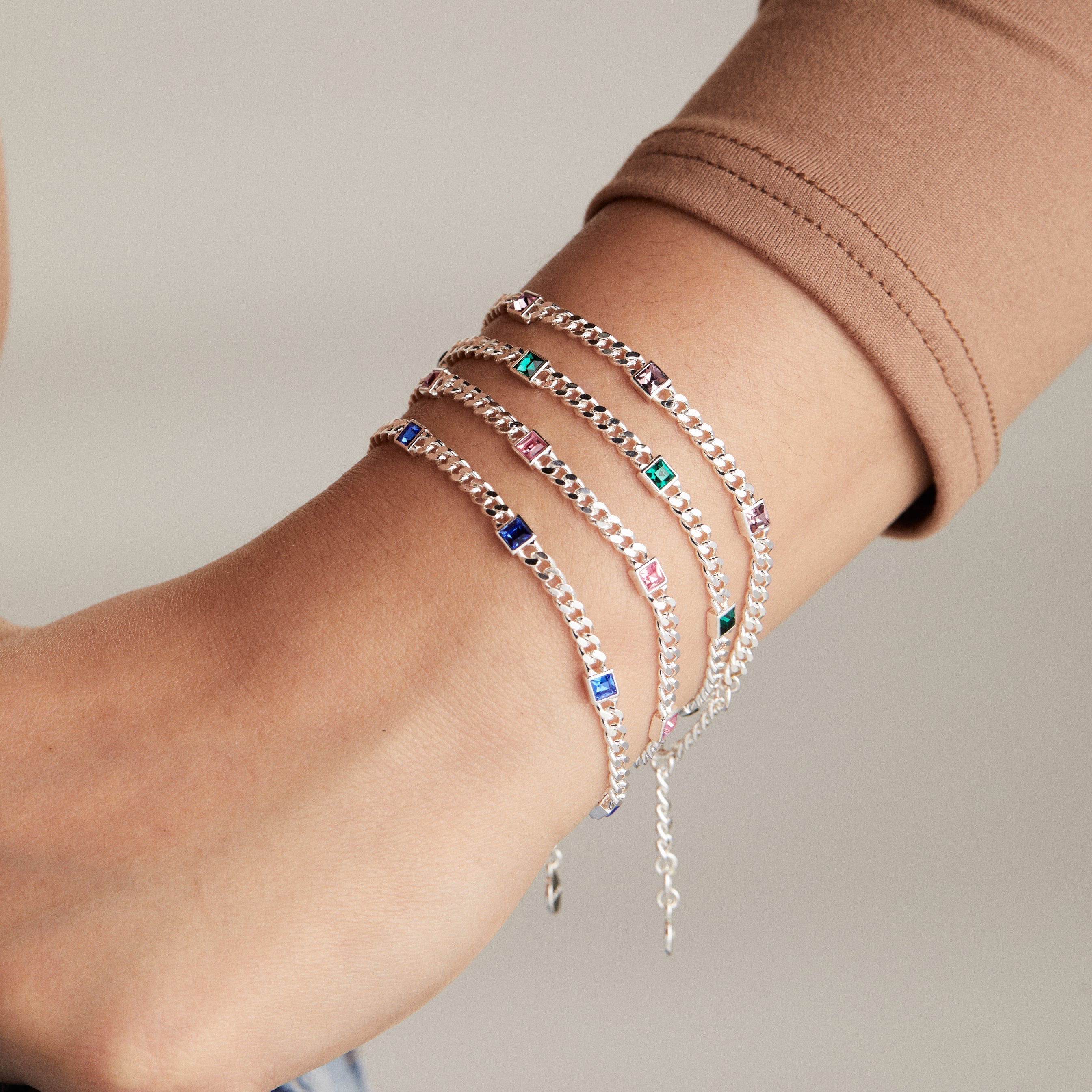 September Birthstone Sapphire Curb Chain Bracelet - Aaria Tees Aaria Tees