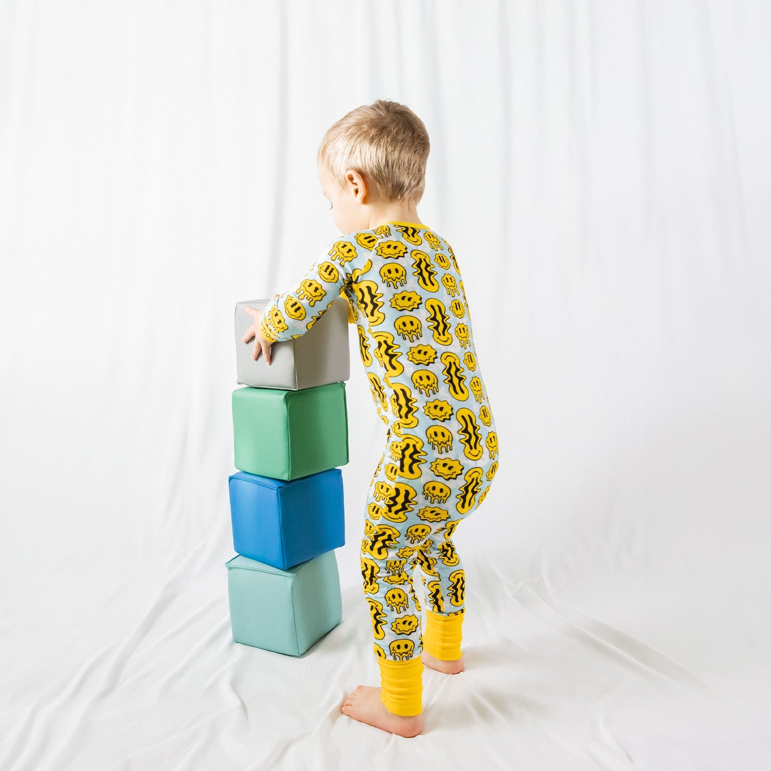 TRIPPY SMILES BLUE BAMBOO ZIPPY - Aaria Tees Aaria Tees