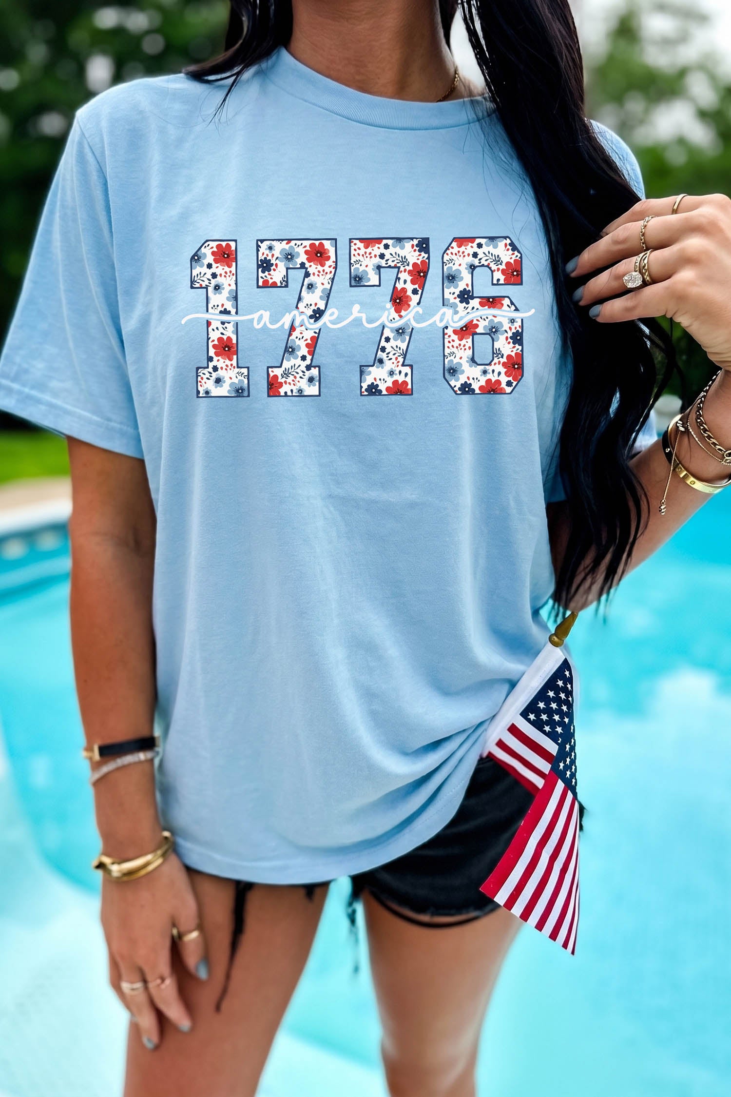  Aaria Tees