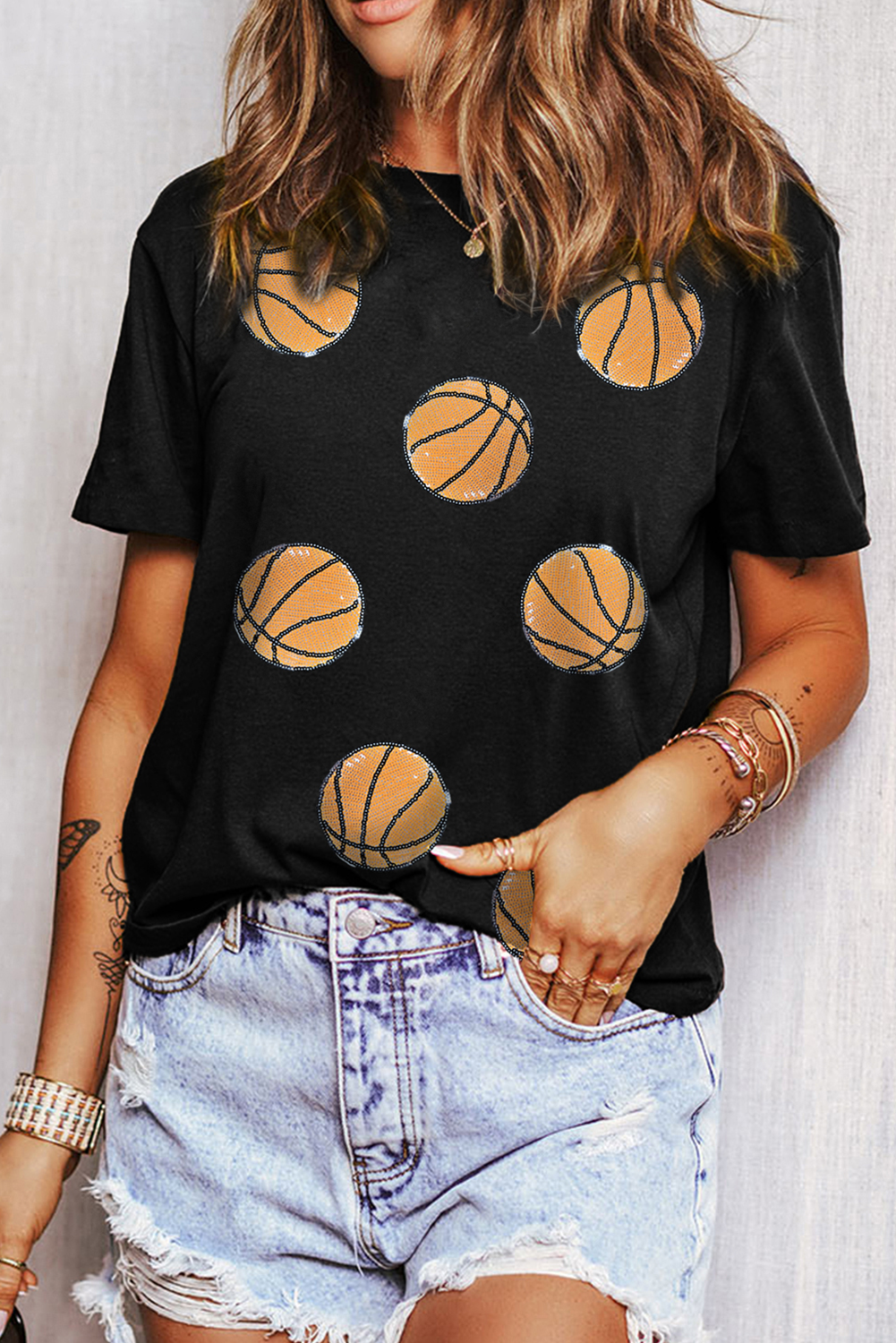  Aaria Tees