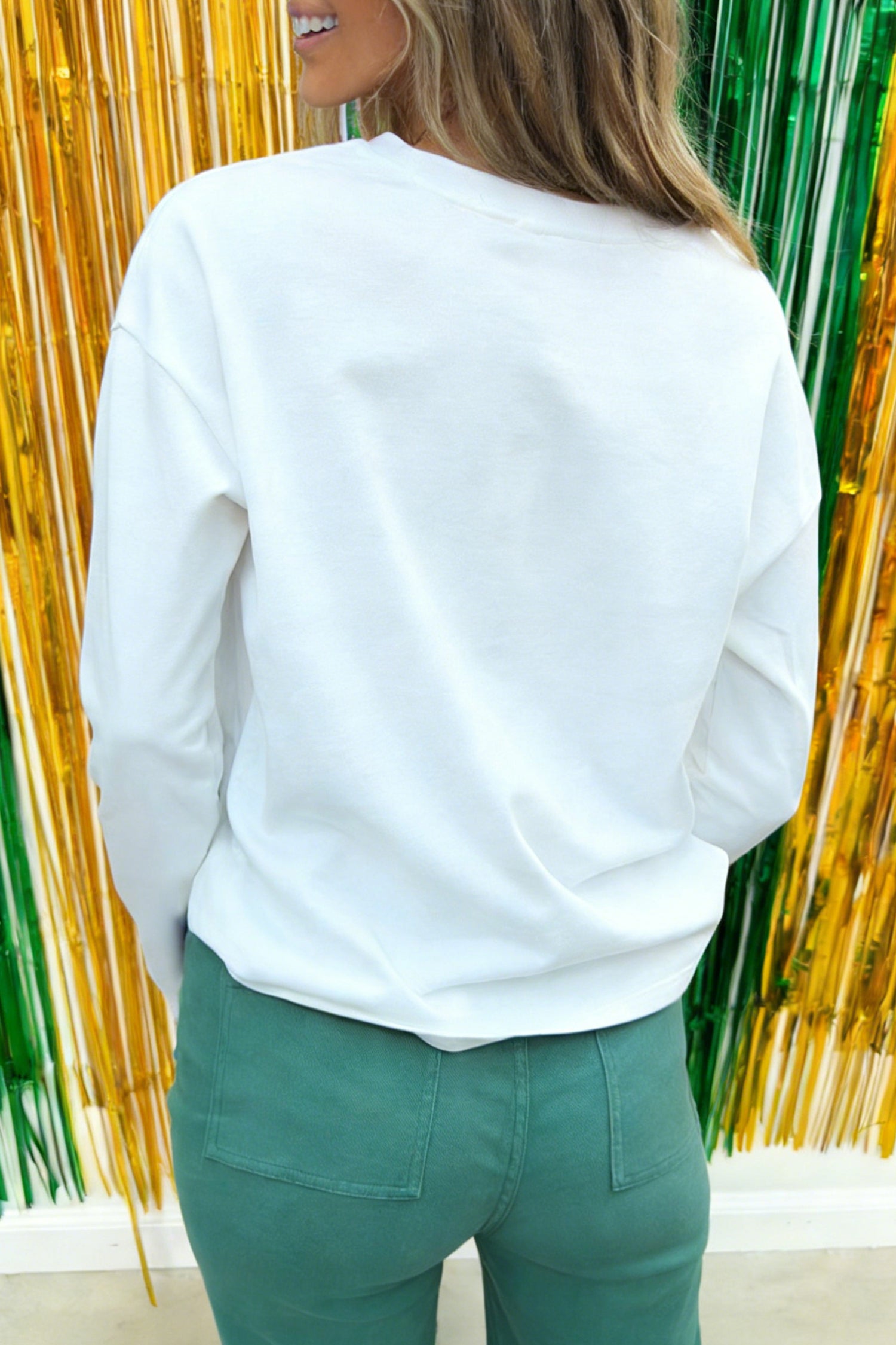  Aaria Tees
