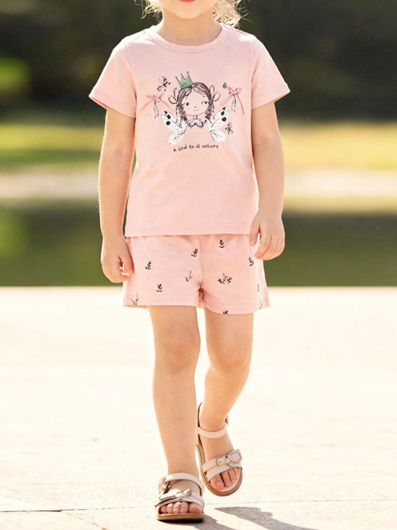 c6873b41-e6c1-48d8-83e2-1e10f6d4fb49-Max-Origin Aaria Tees