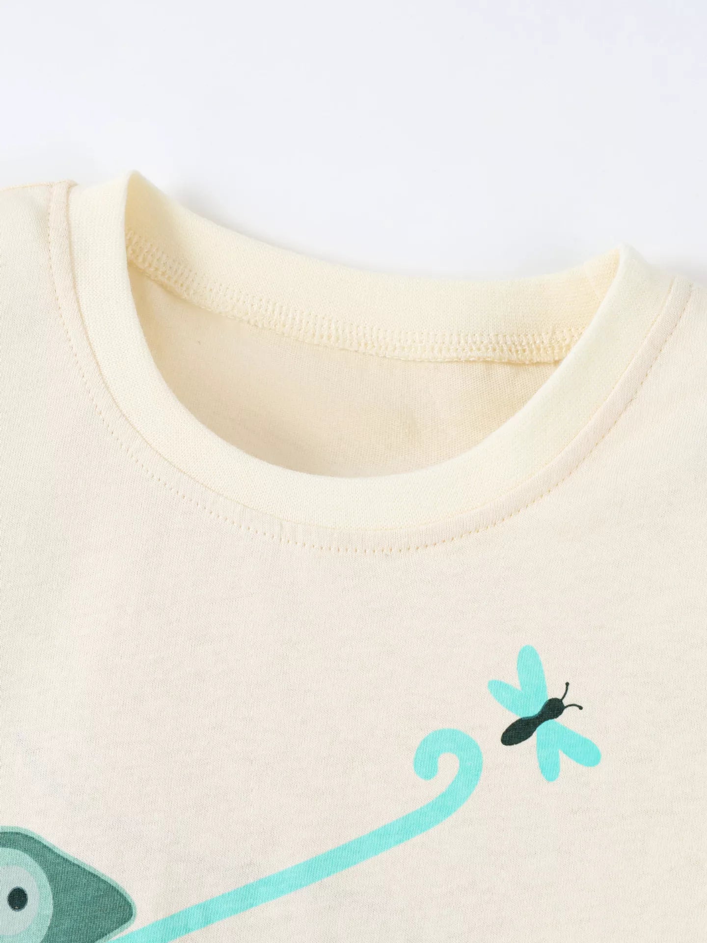 c727616f9eeb411288995b05d9e60f16-Max-Origin Aaria Tees
