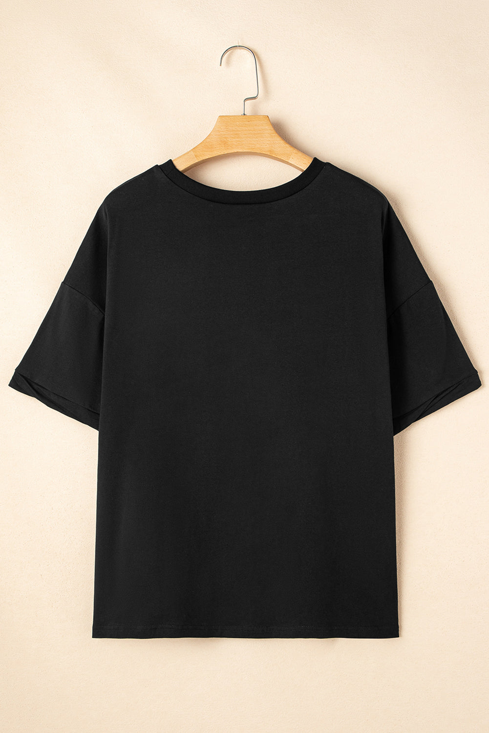  Aaria Tees