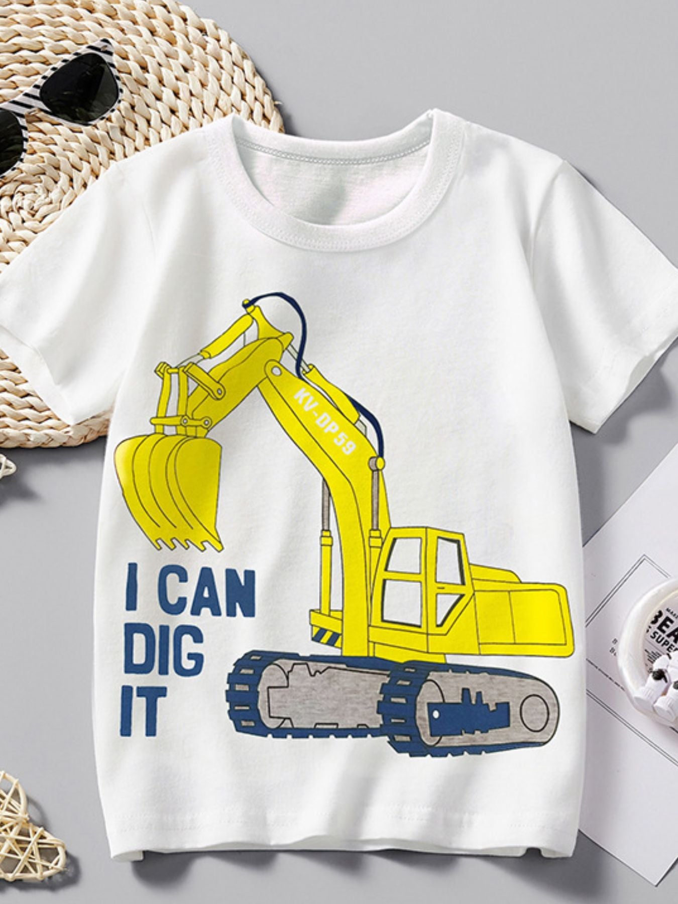 c81038b3-7c5f-4c44-ba8a-dbc0b58bd084-Max Aaria Tees