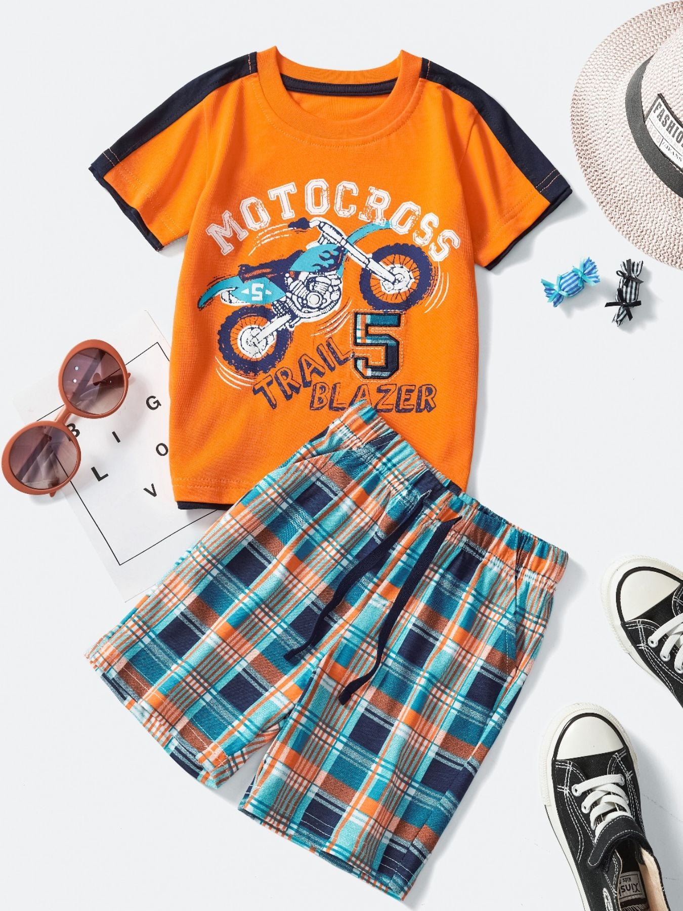 c8c51776-2cfe-4cf6-be18-1ab9699cbe57-Max Aaria Tees