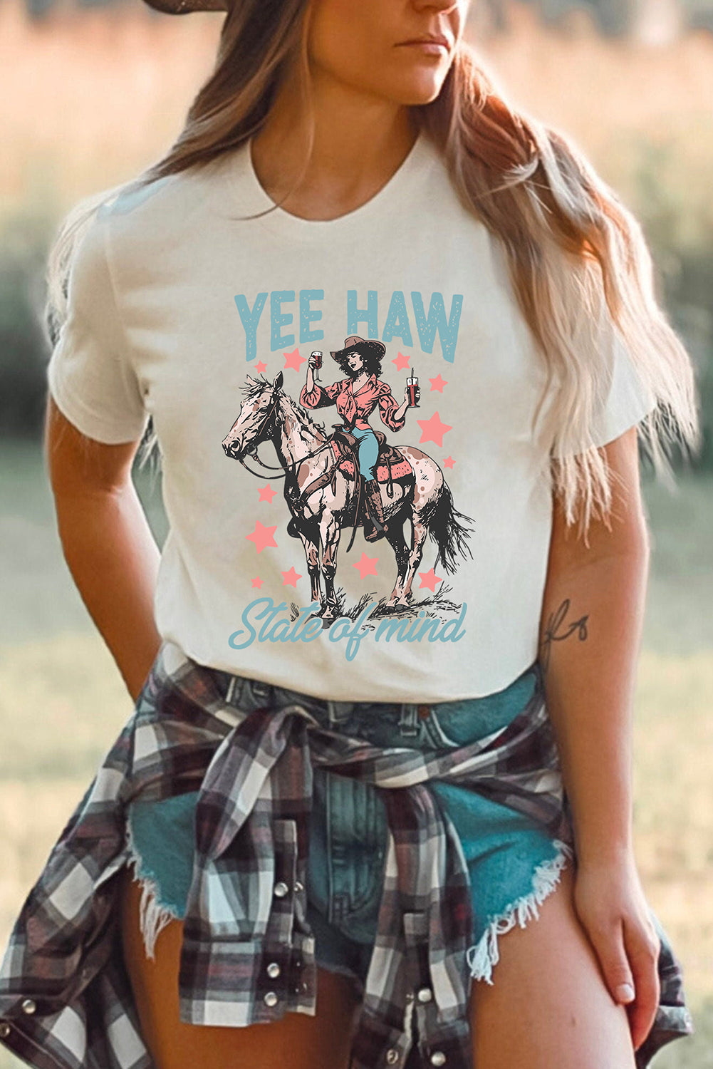 Aaria Tees