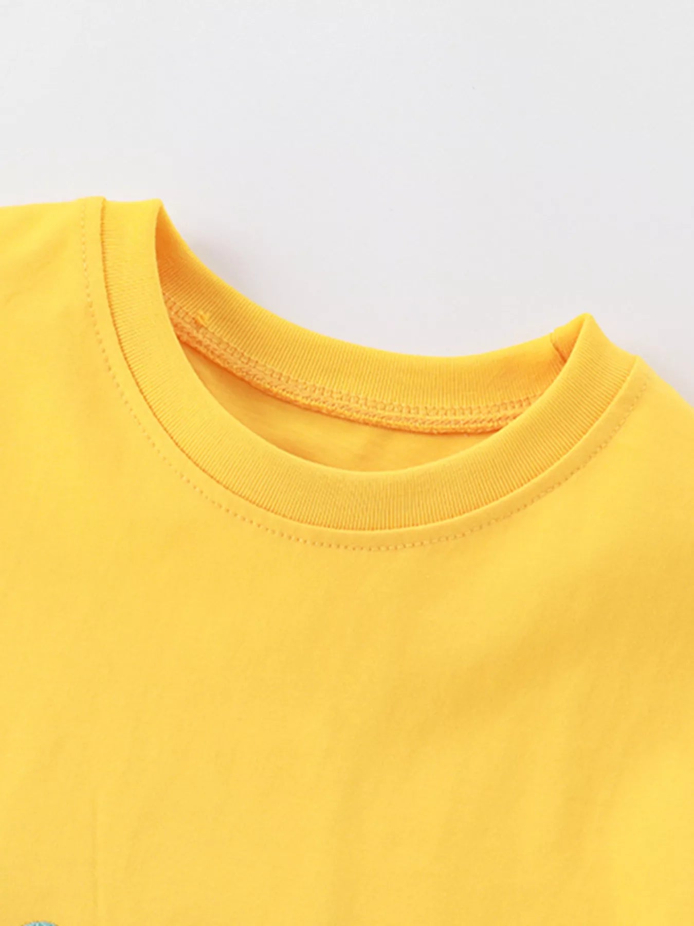 cd81185e22db495d87ecbb779a86d8d1-Max-Origin Aaria Tees