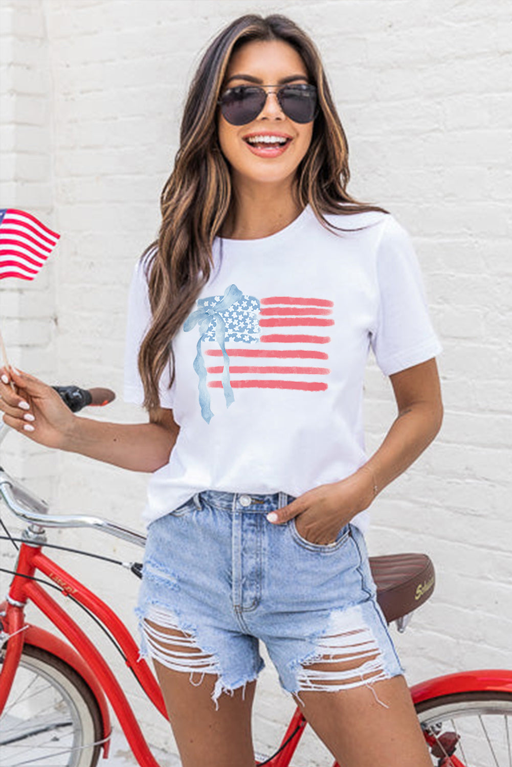  Aaria Tees