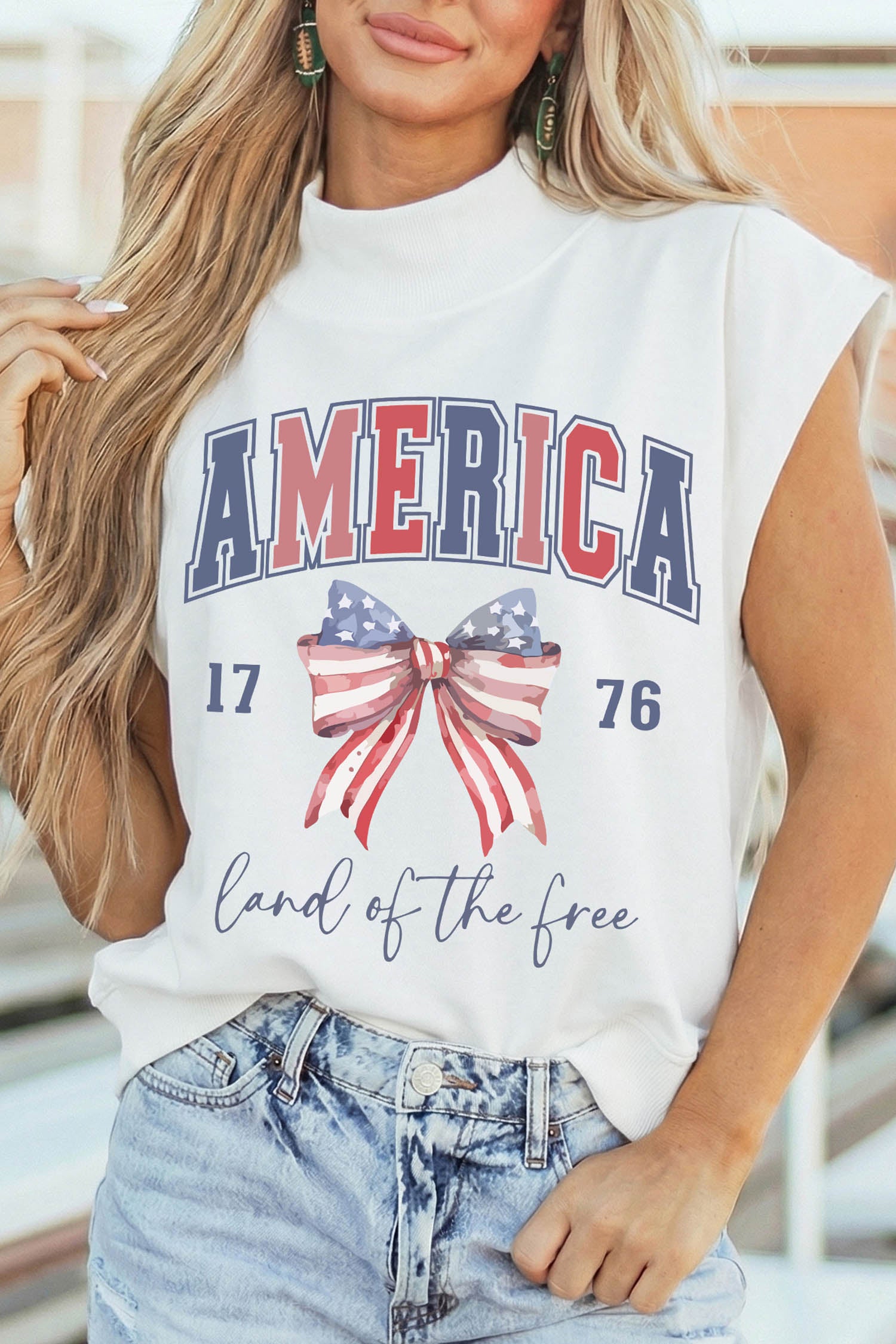 Aaria Tees