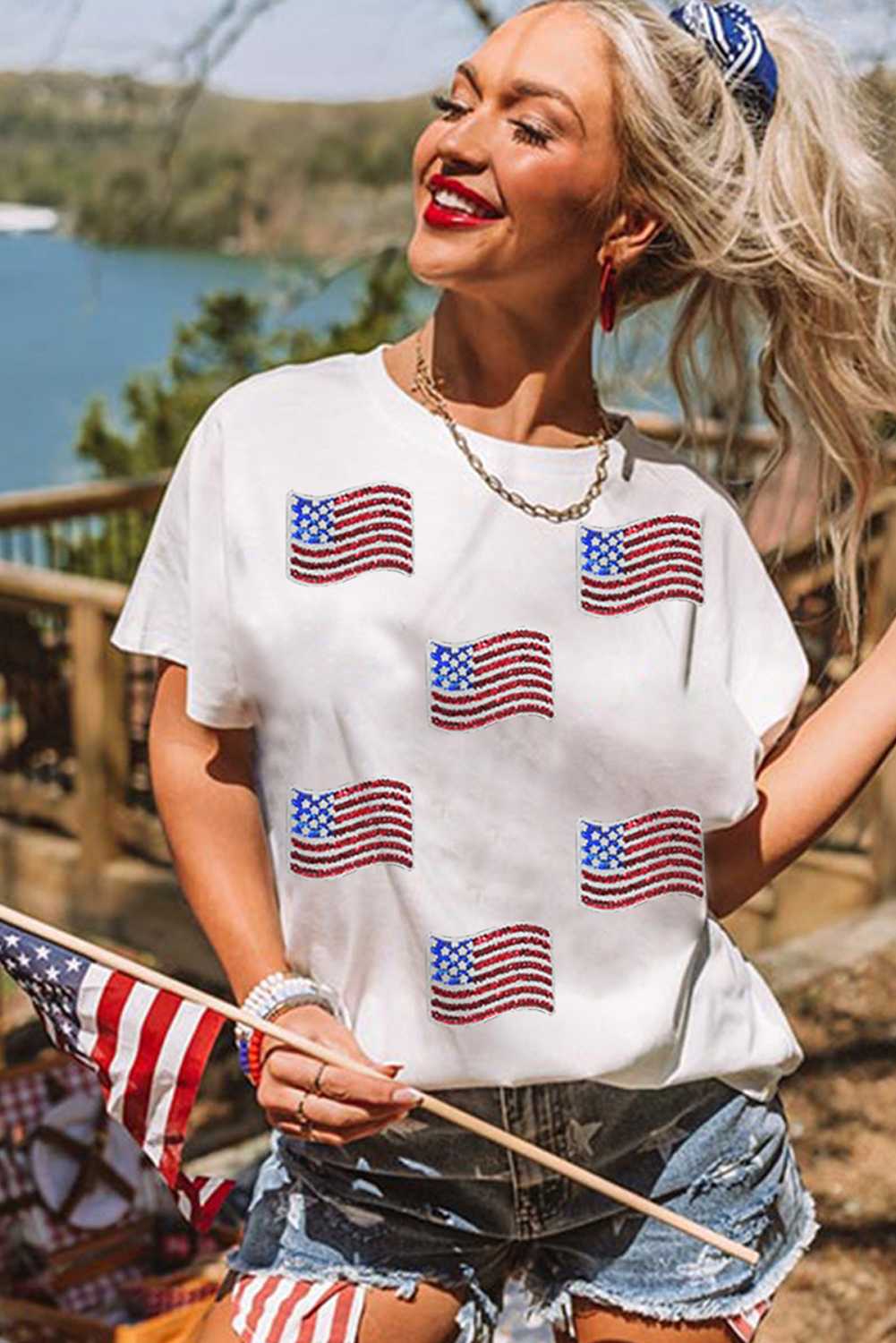  Aaria Tees