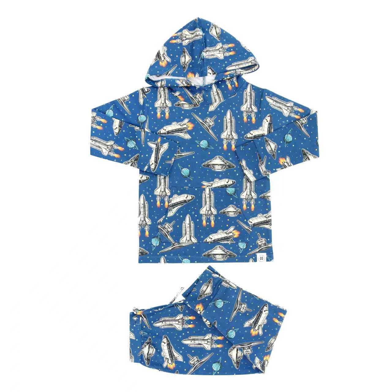  Aaria Tees