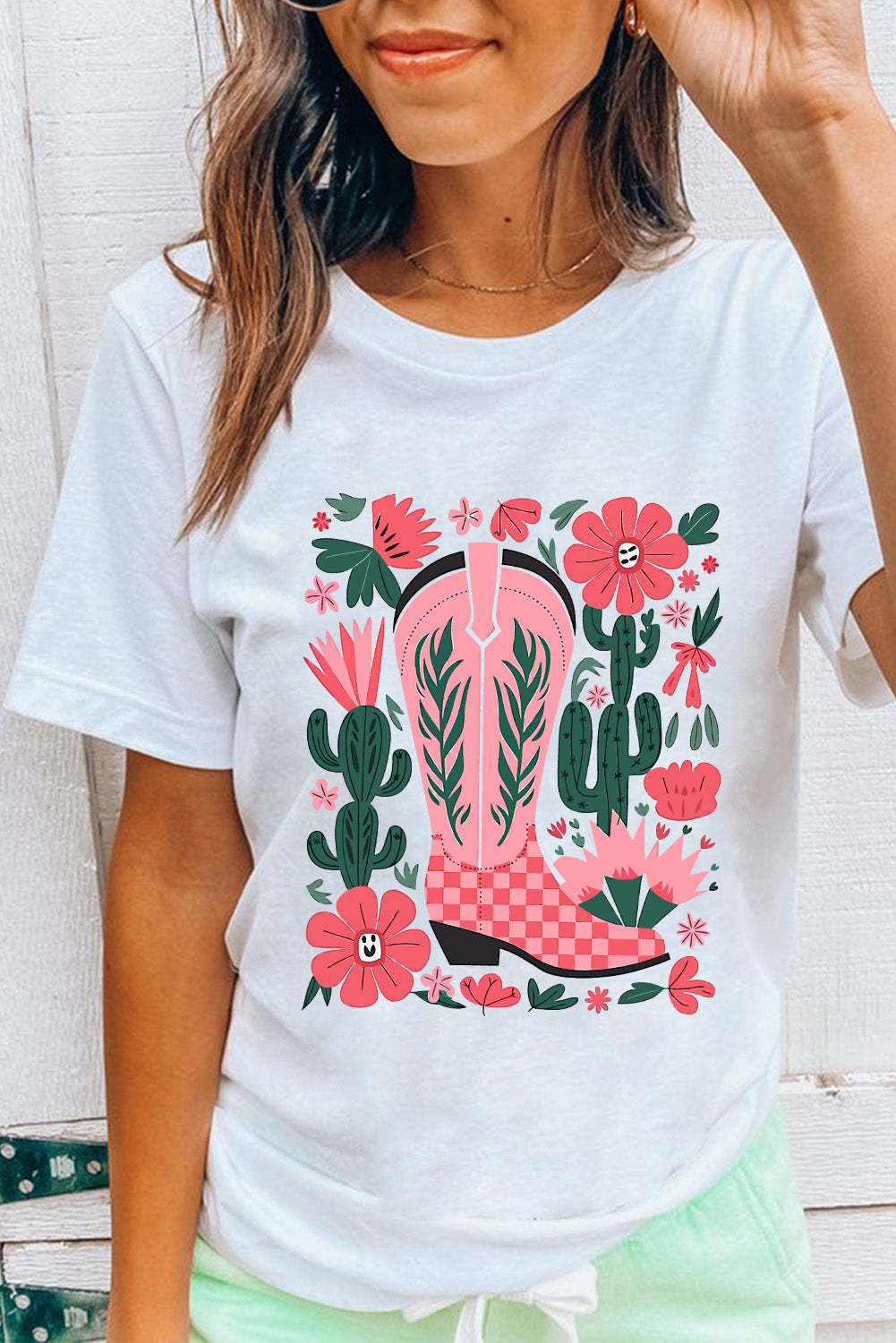  Aaria Tees