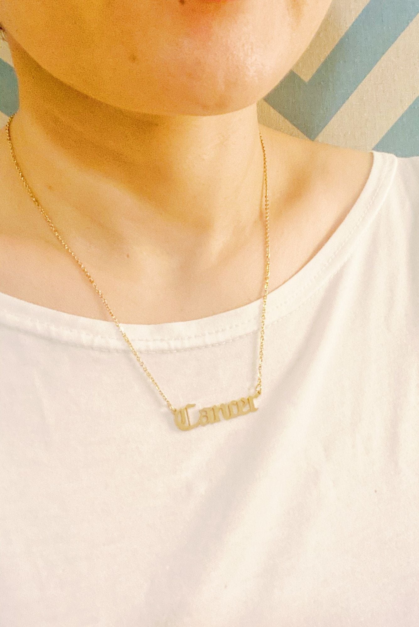 568028371 Aaria Tees