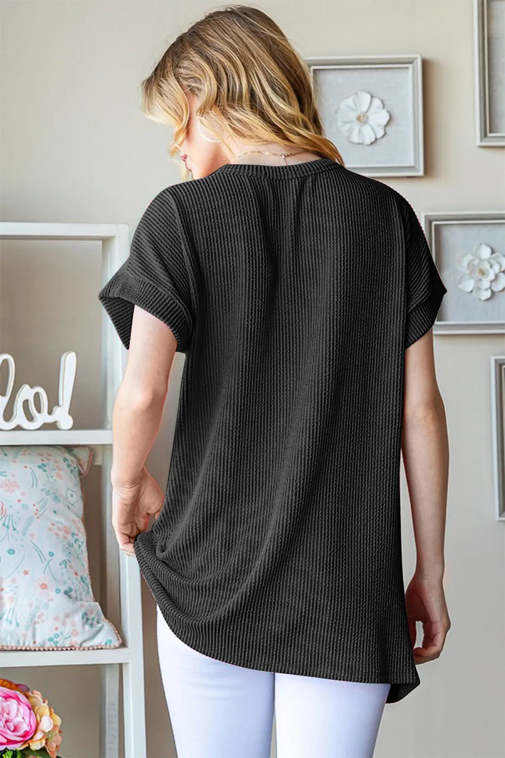 e04fa9e0-27a8-4b1e-b62d-f2431e168523-Max Aaria Tees