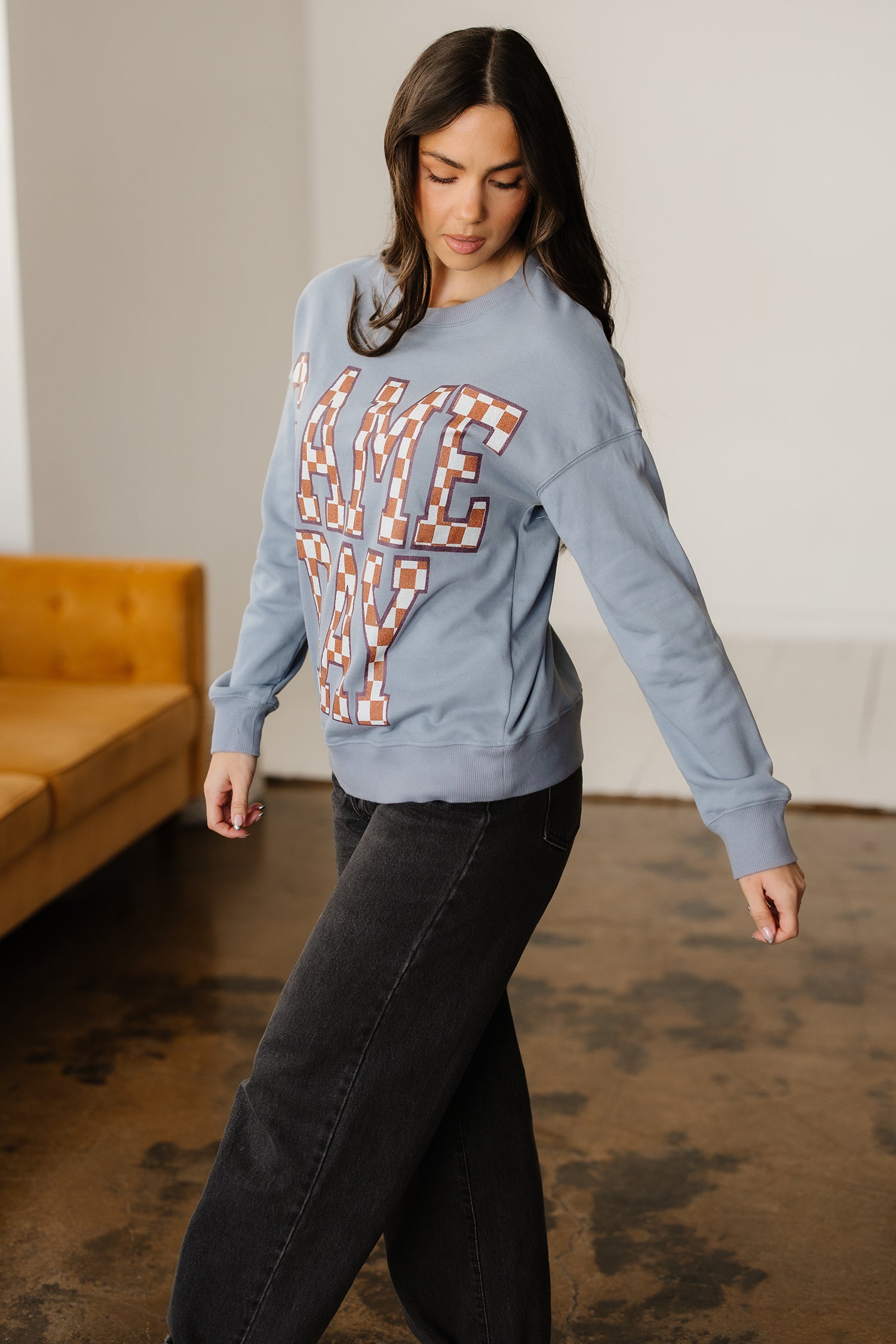  Aaria Tees