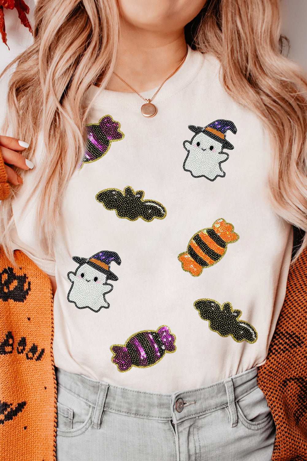  Aaria Tees
