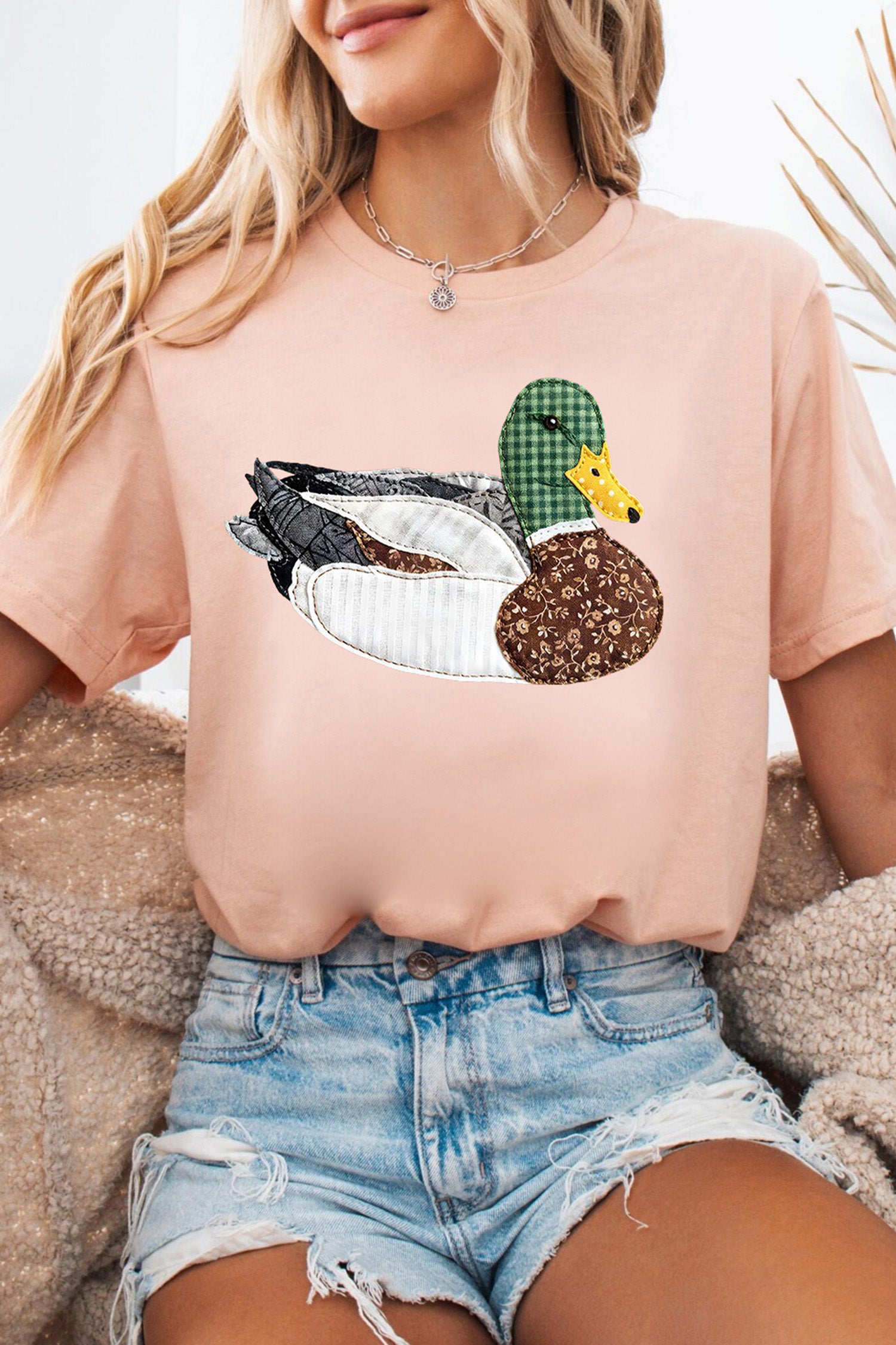  Aaria Tees