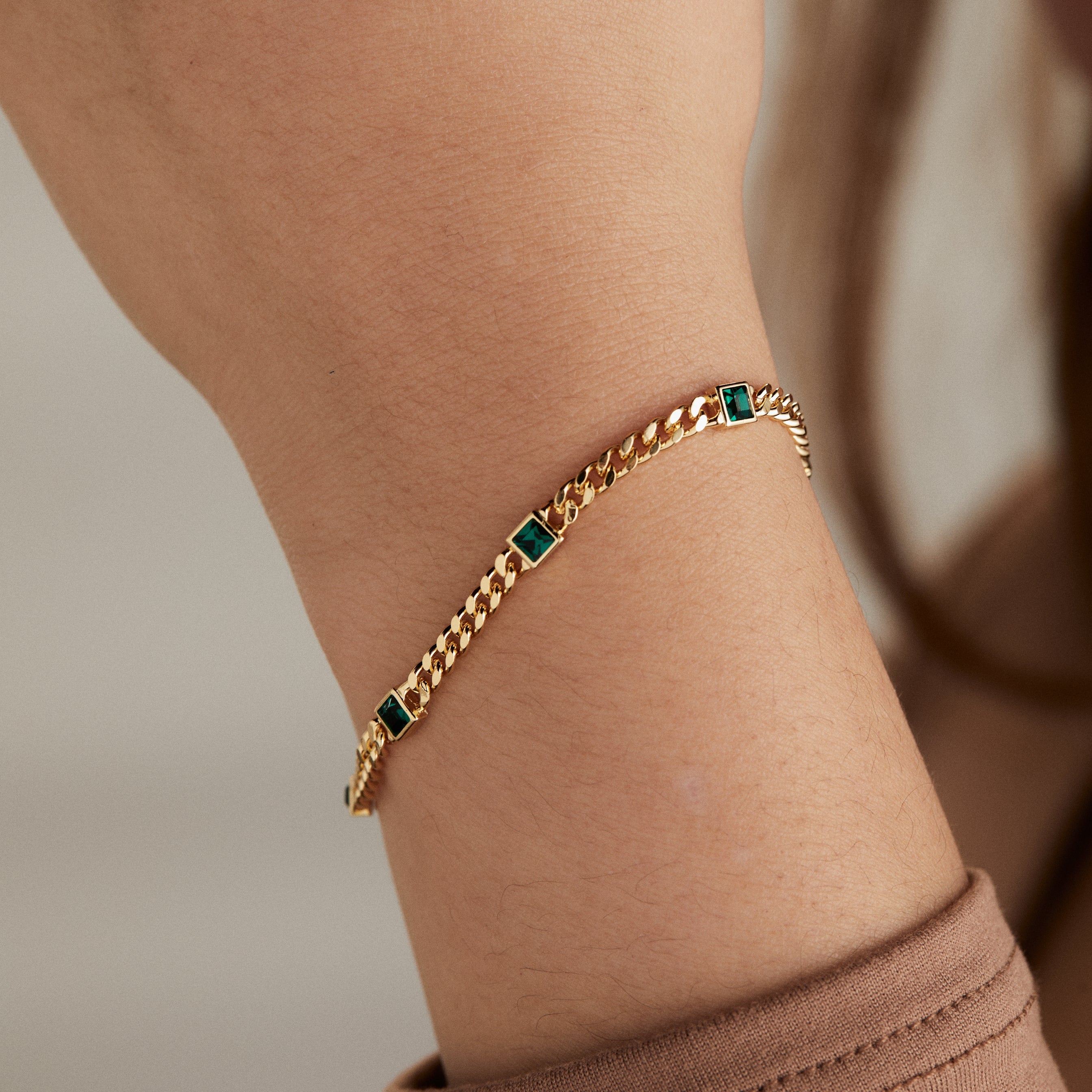 May Birthstone Emerald Curb Chain Bracelet - Aaria Tees Aaria Tees