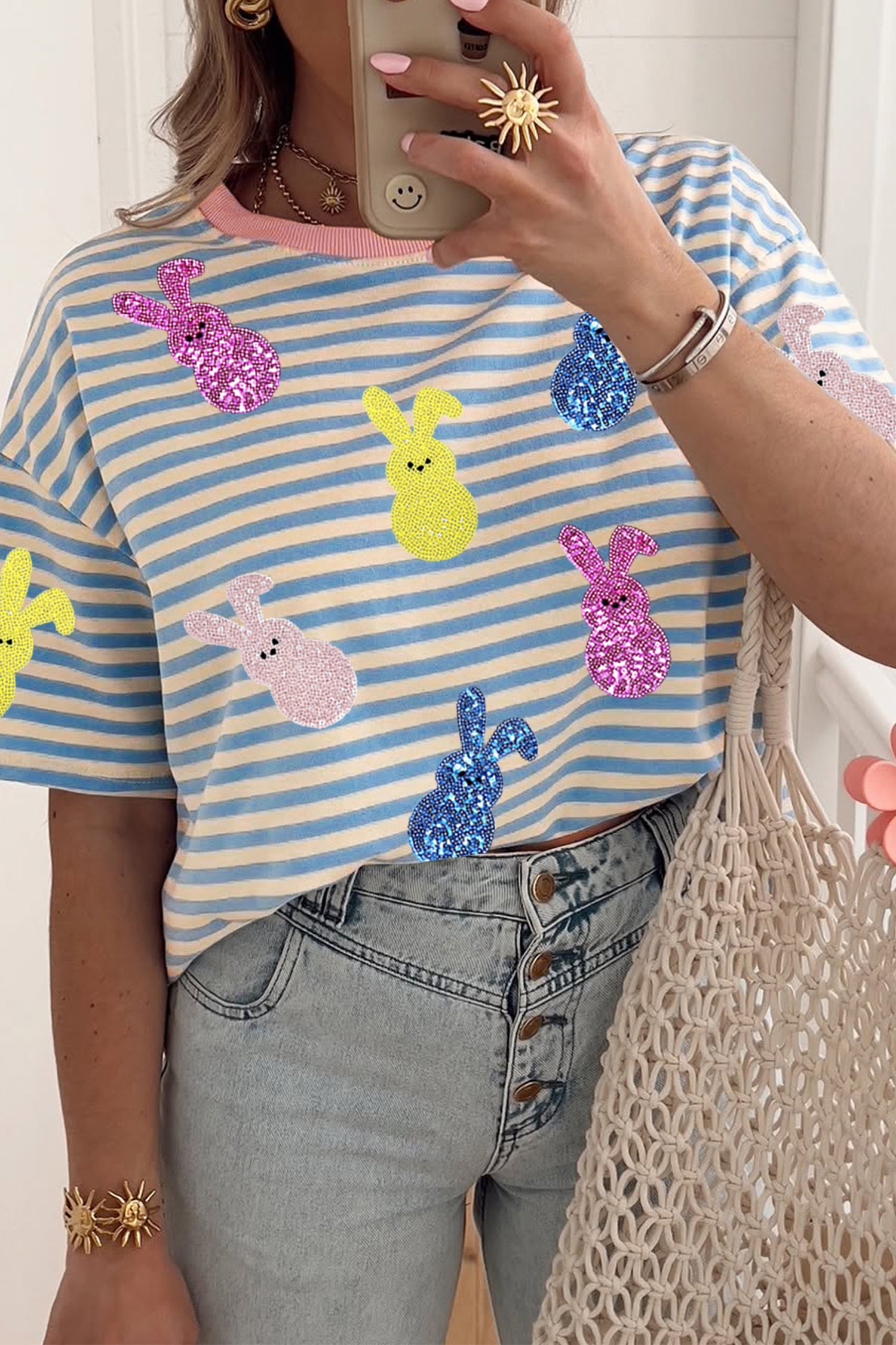  Aaria Tees