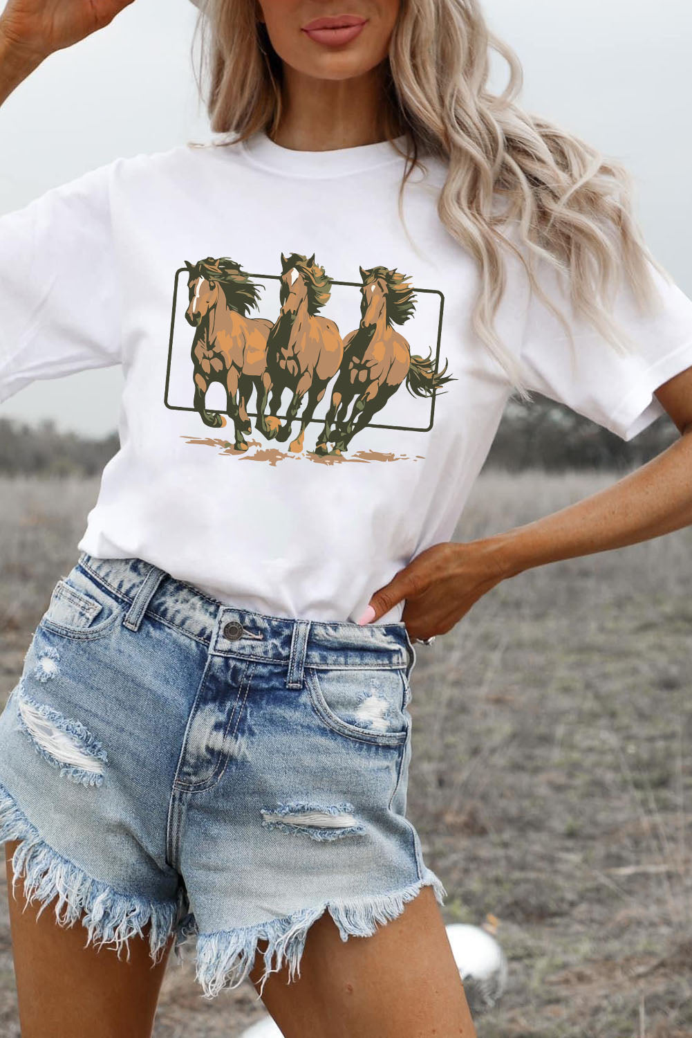  Aaria Tees
