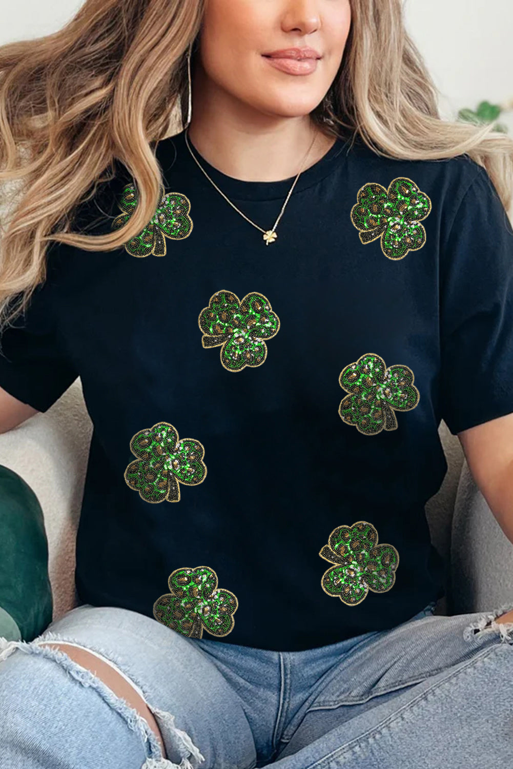  Aaria Tees
