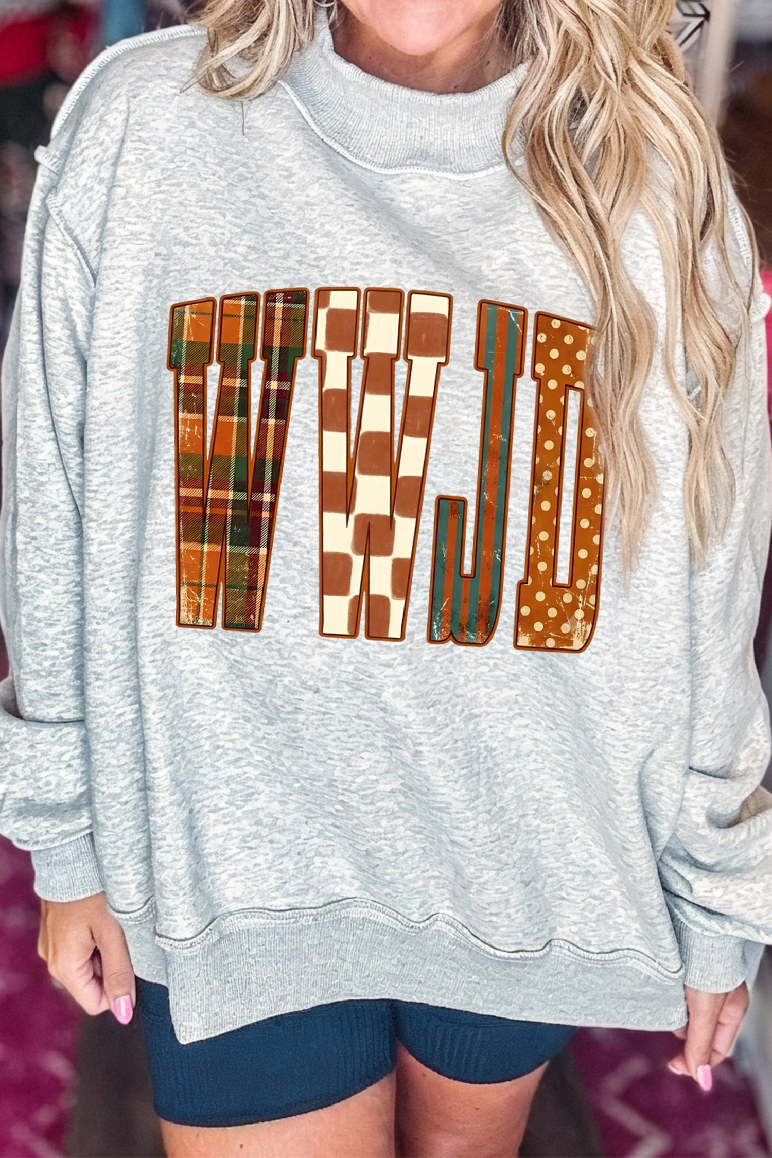  Aaria Tees