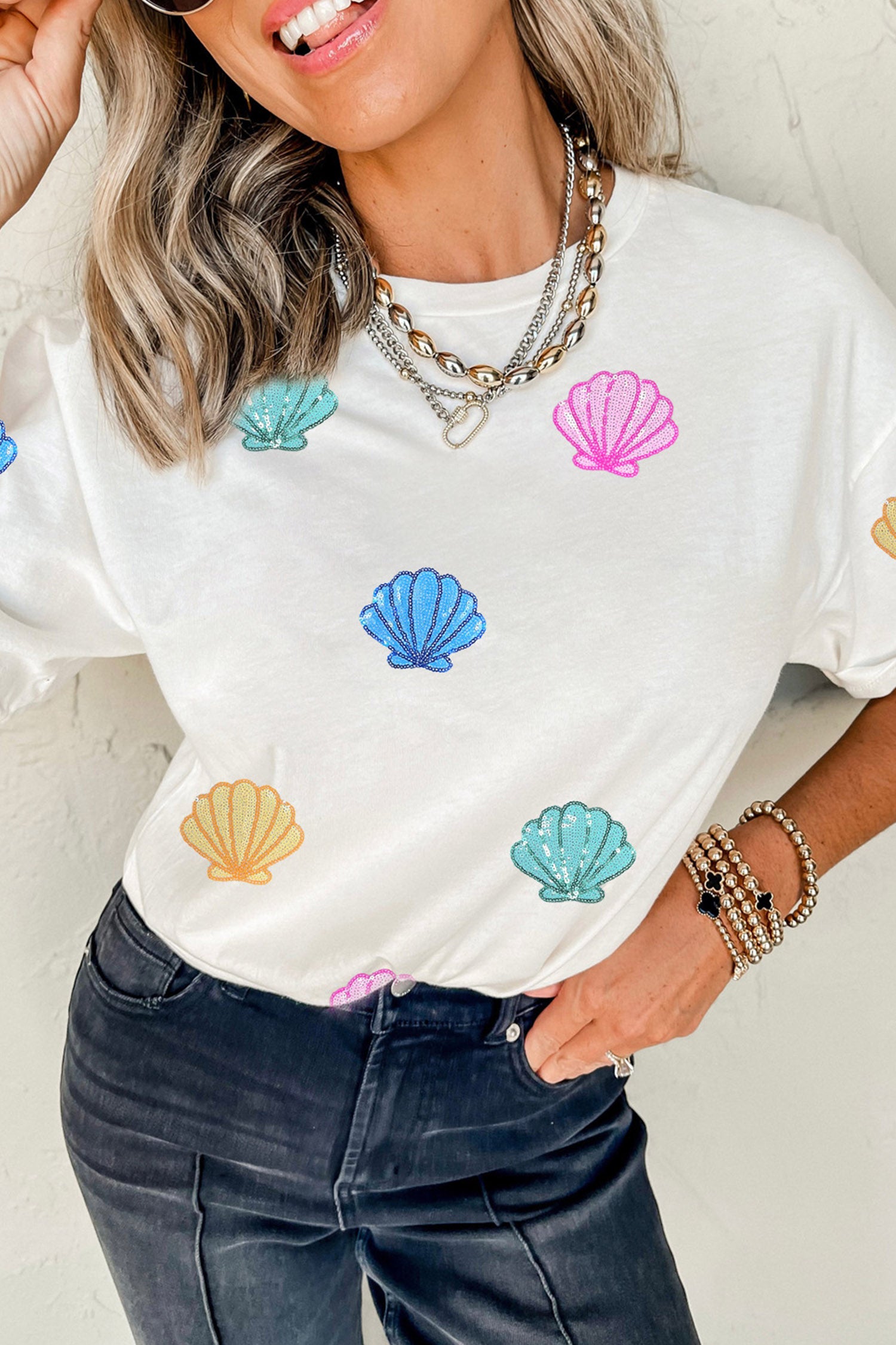  Aaria Tees