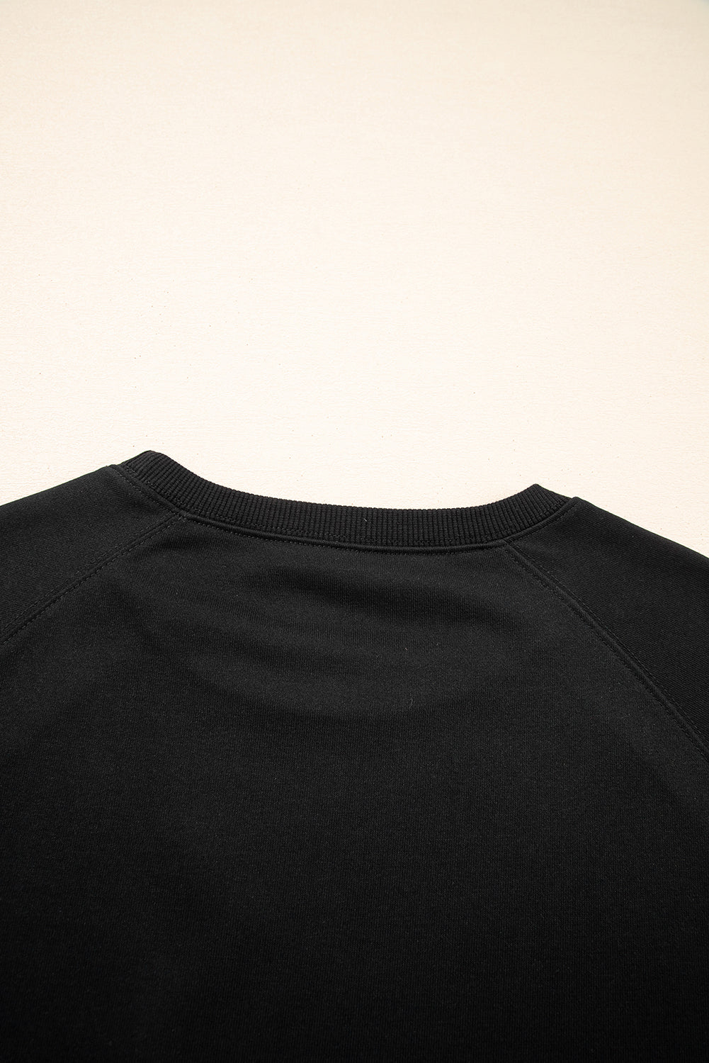  Aaria Tees
