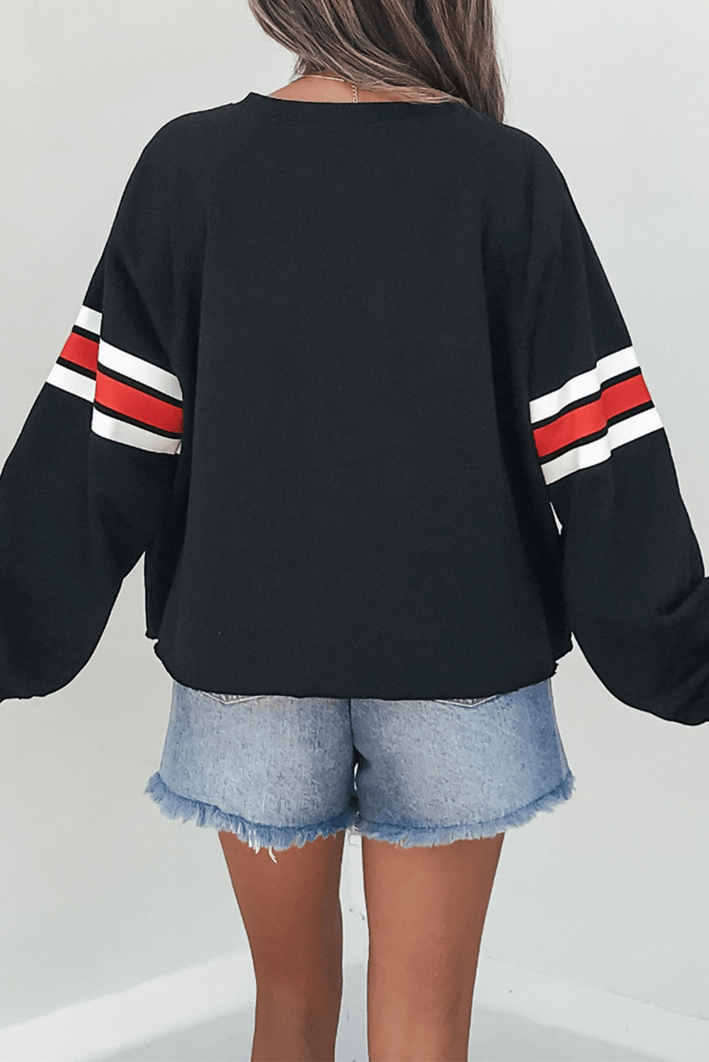  Aaria Tees