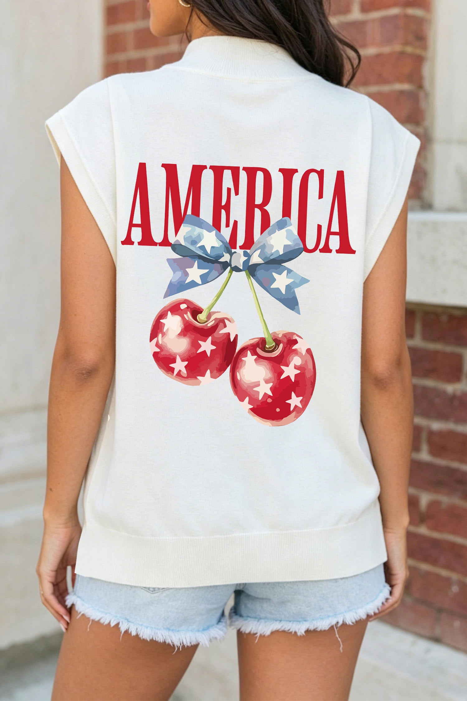  Aaria Tees
