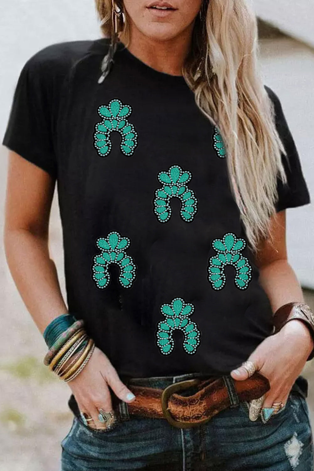  Aaria Tees