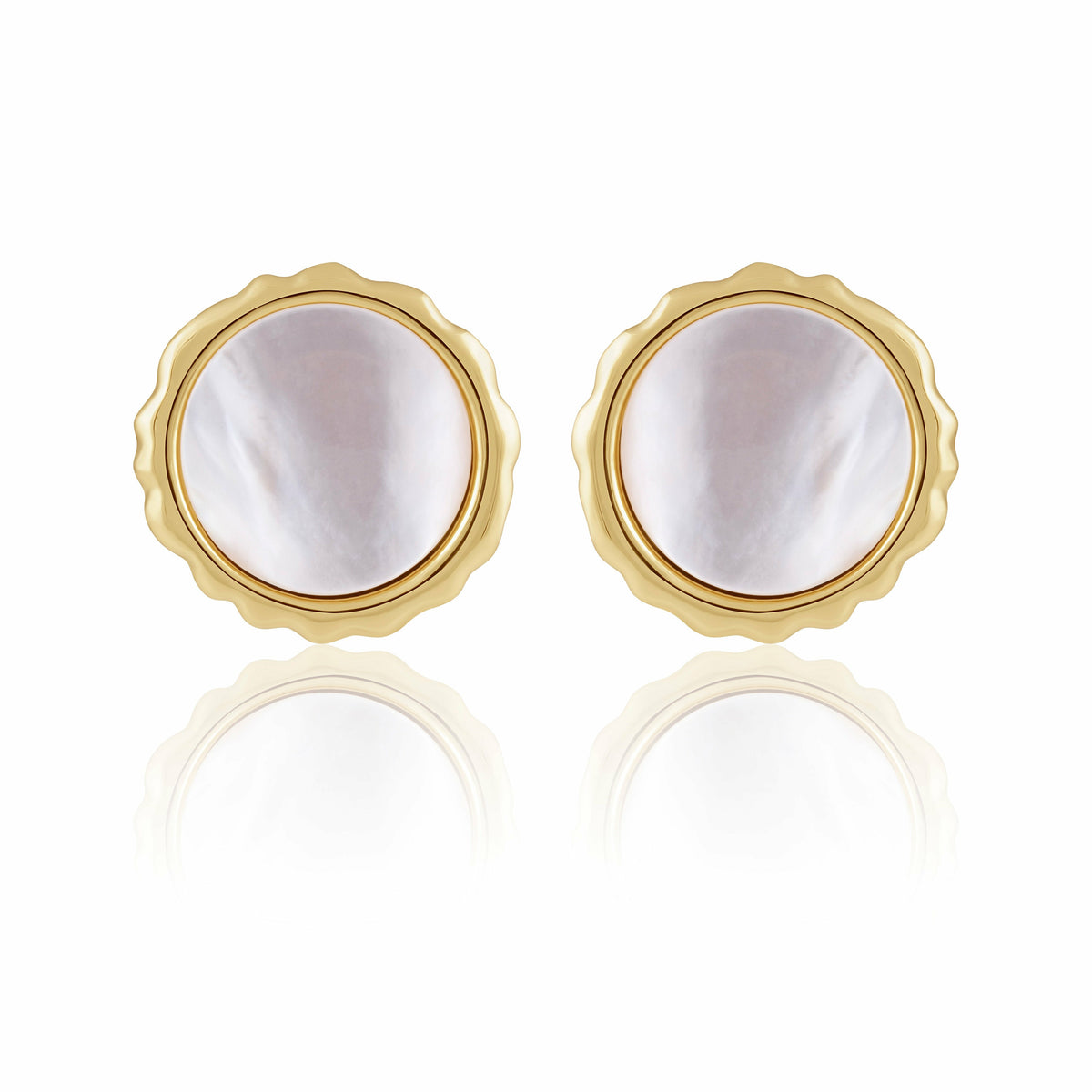 Gwen Mother of Pearl Stud