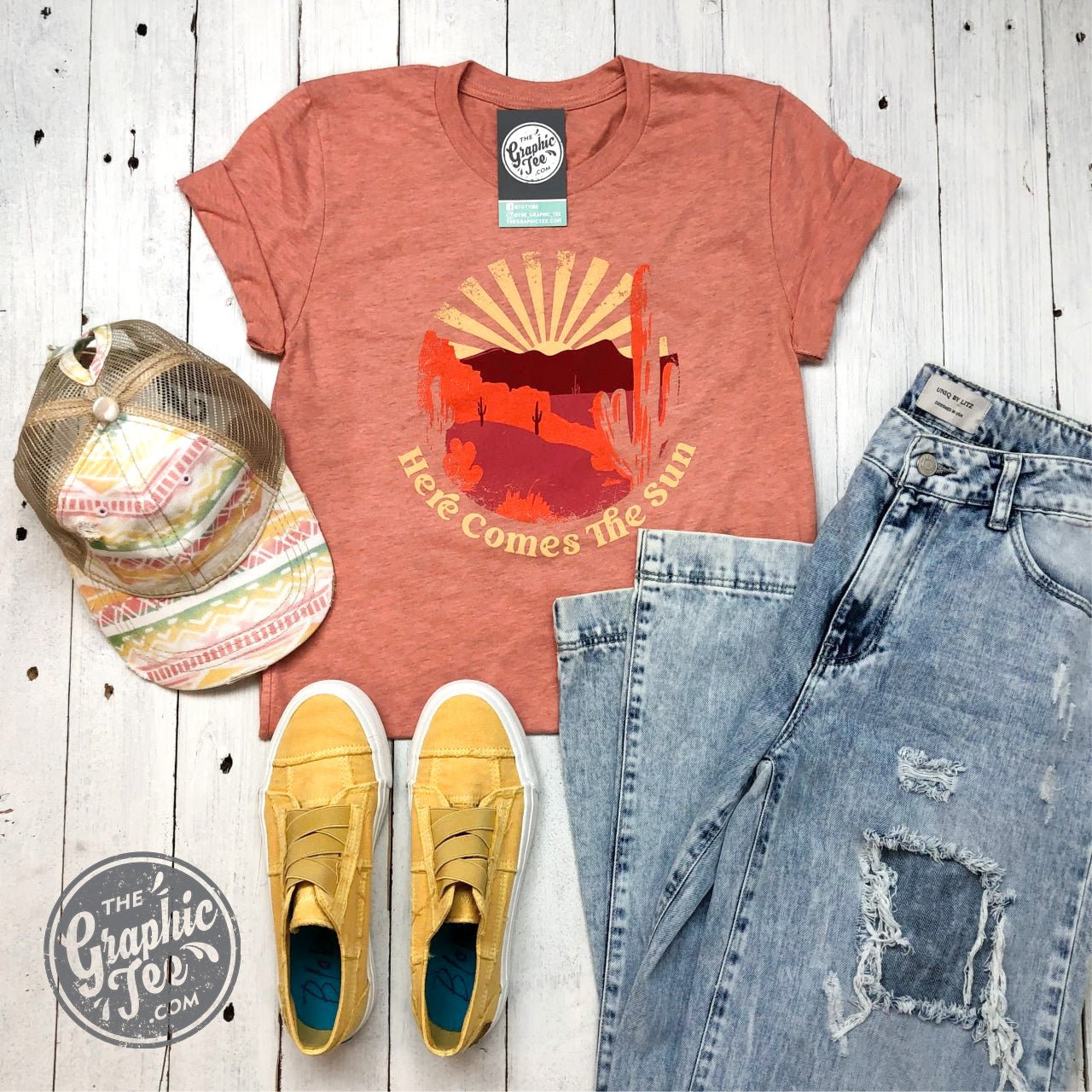  Aaria Tees