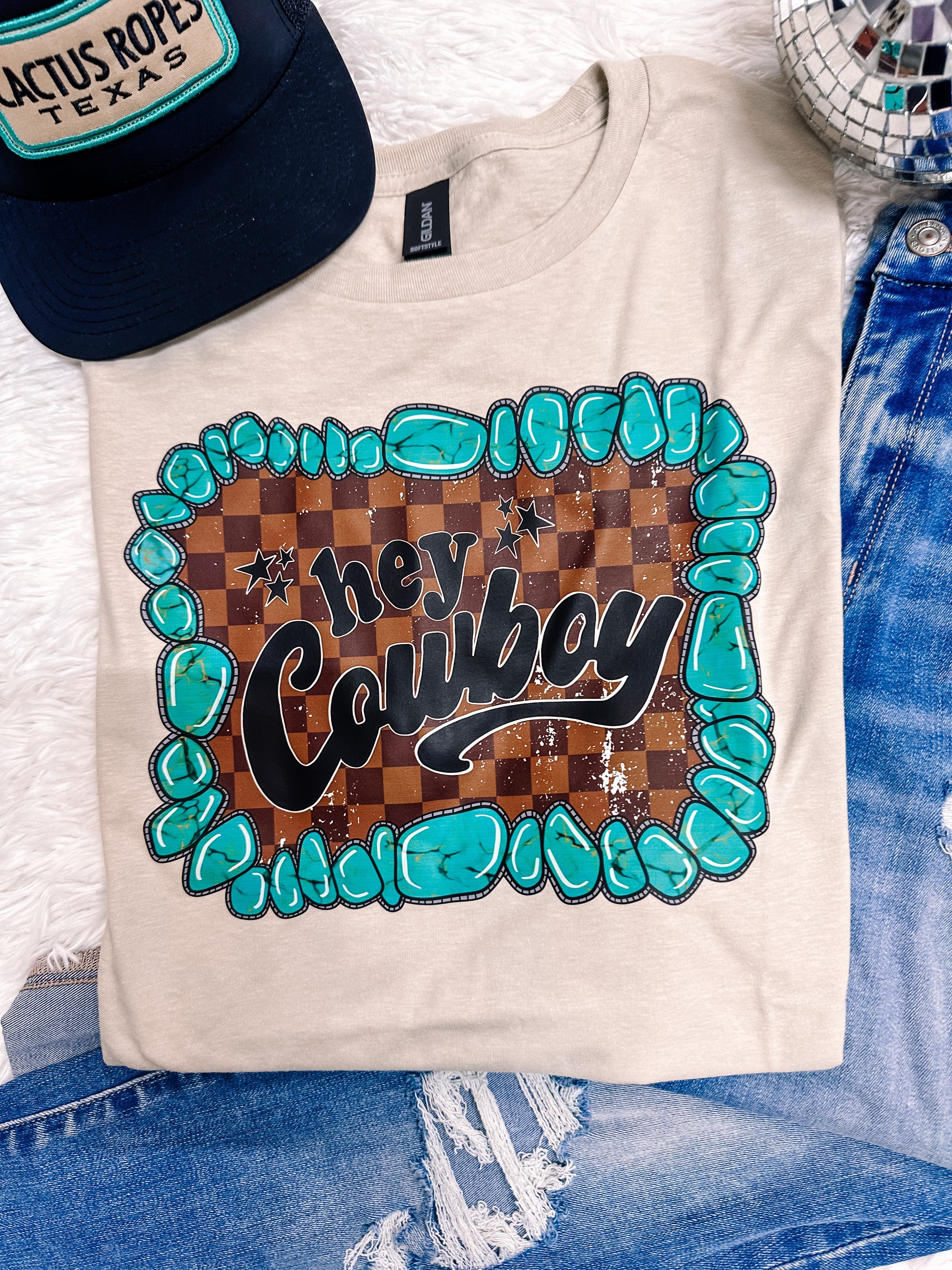 Hey Cowboy Western Graphic Tee - Aaria Tees Aaria Tees