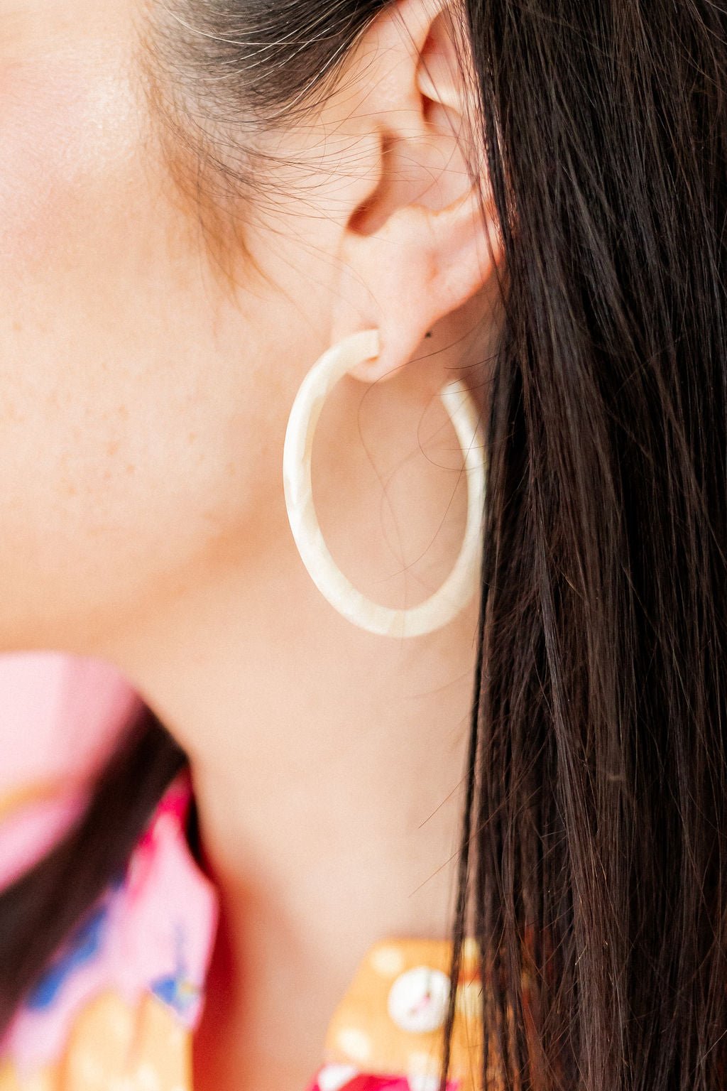 Holly Medium Hoop Earrings - Champagne Sparkle - Aaria Tees Aaria Tees