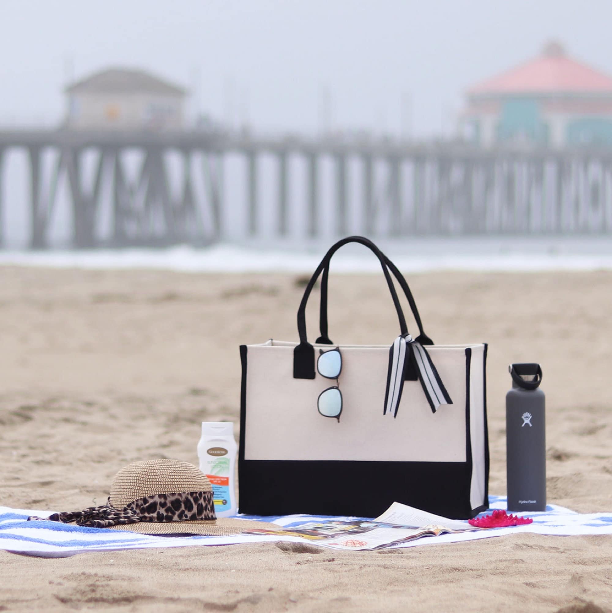 Escape Beach Tote Bag - Large Chic Tote Bag - Gift for Her - Weekender Bag - Weekend Tote - Girls Weekend Tote - Aaria Tees Aaria Tees