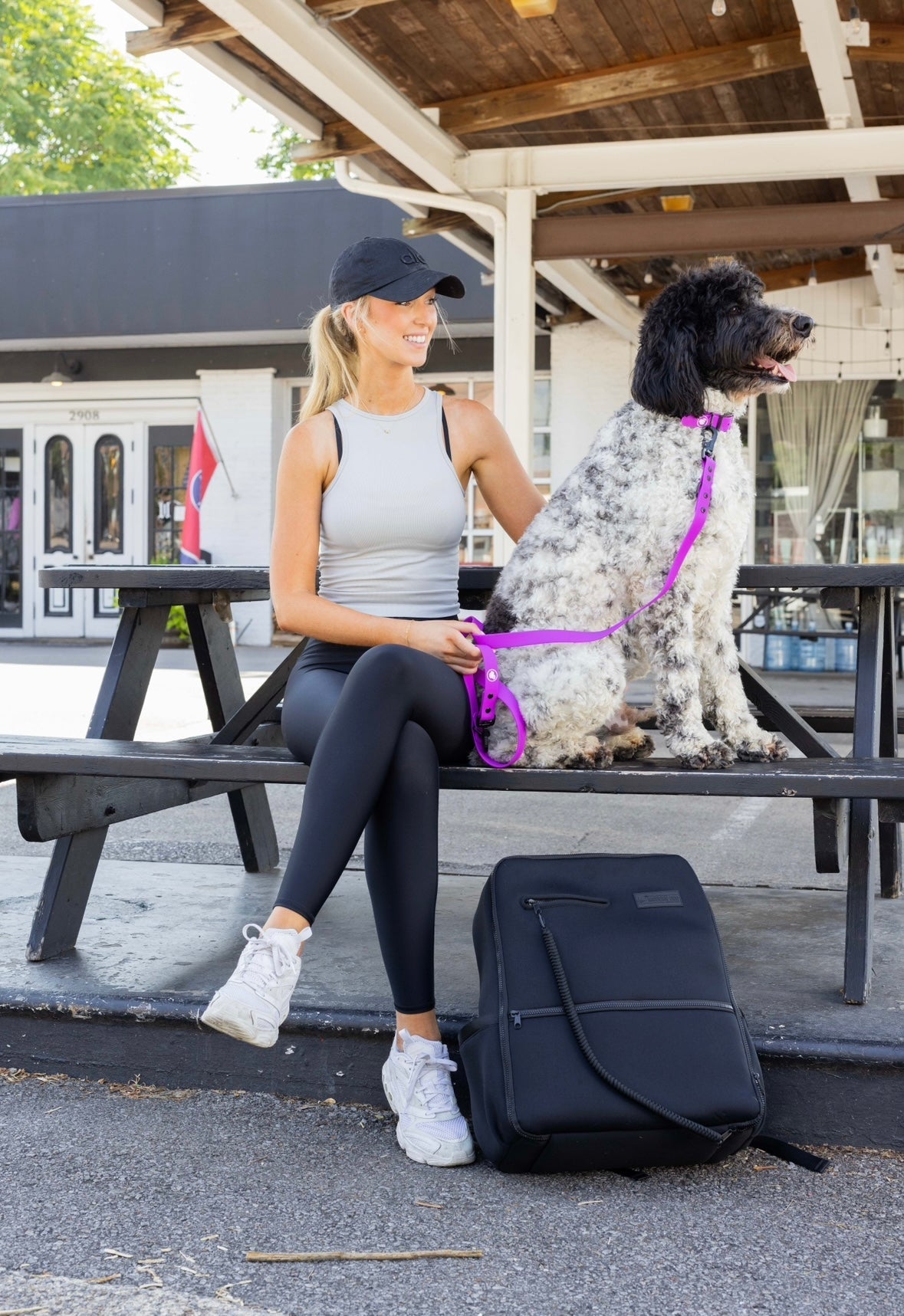 The Modern Dog Company - Electric Fuchsia Leash (Weather + Odor Resistant) - Aaria Tees Aaria Tees