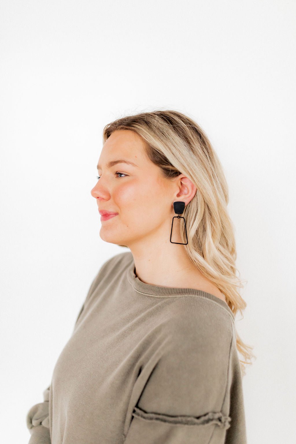 Kaelyn Statement Earrings - True Black - Aaria Tees Aaria Tees