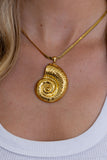 Nylah Shell Pendant Necklace Aaria Tees