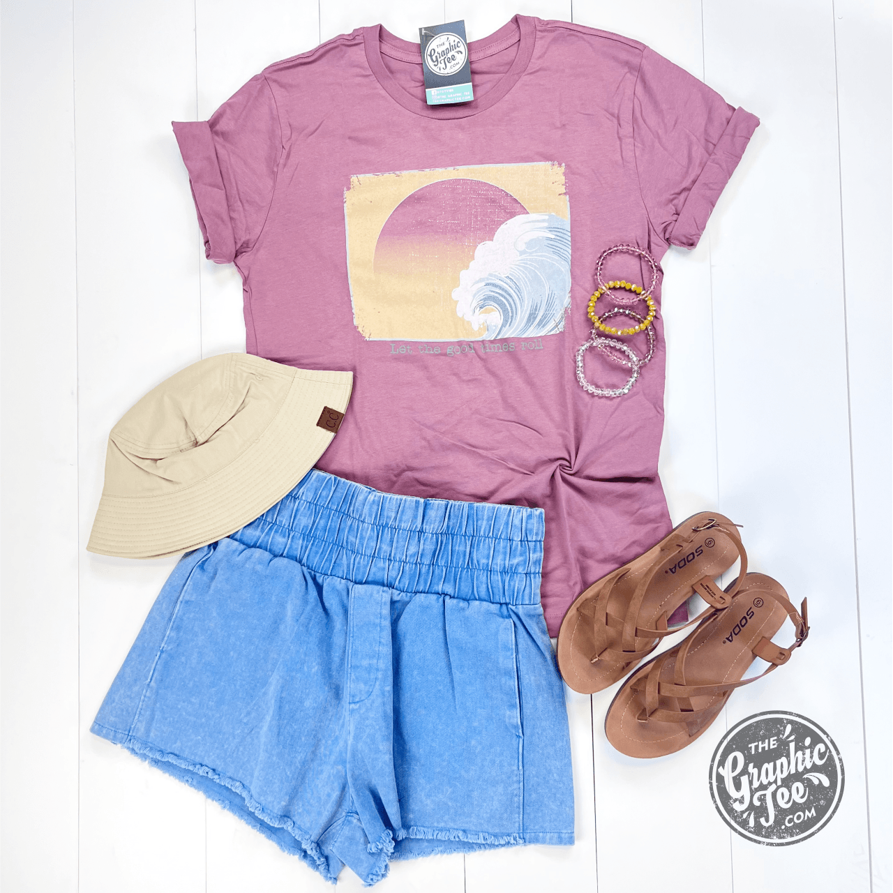  Aaria Tees