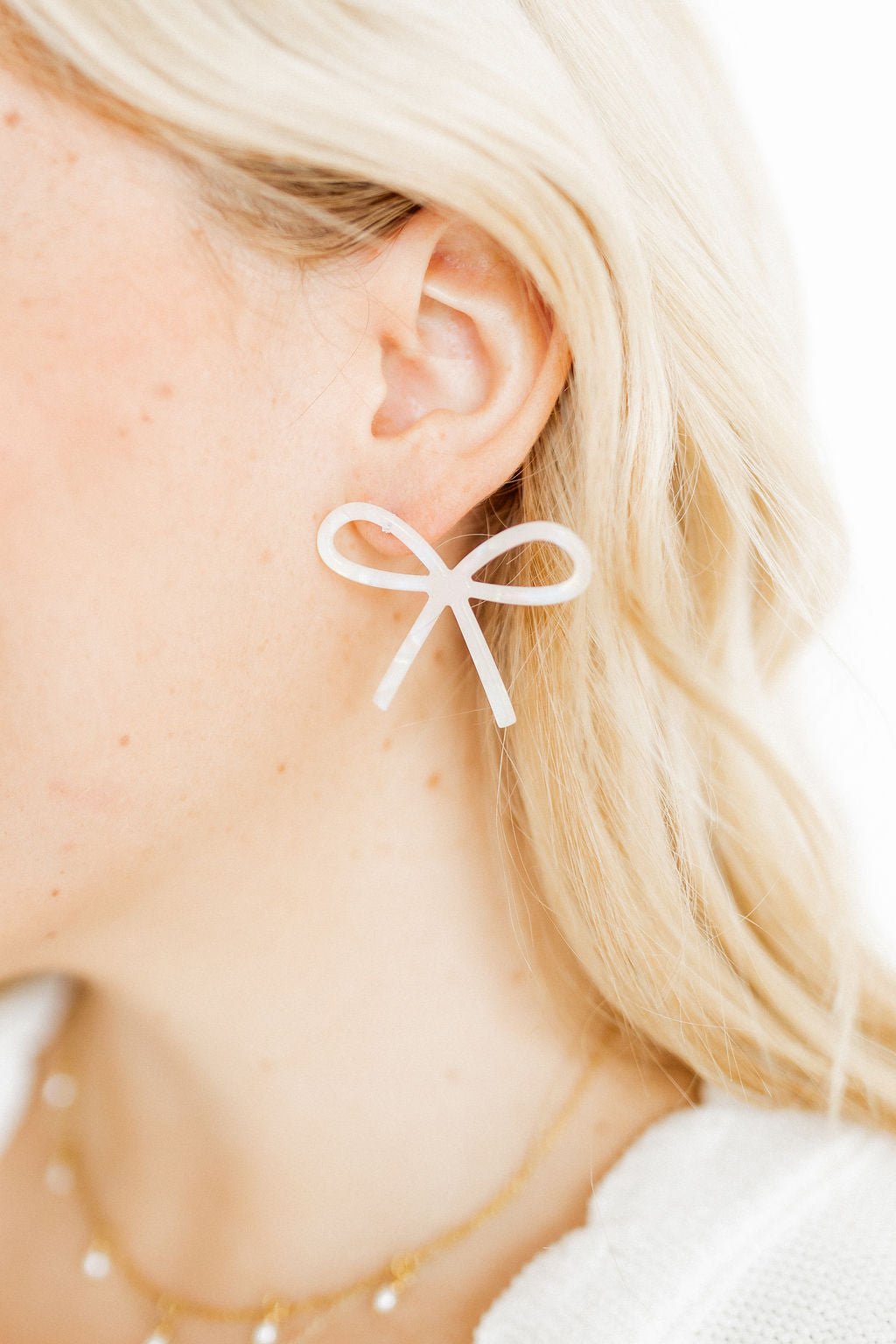 Lola Bow Earrings - Iridescent - Aaria Tees Aaria Tees
