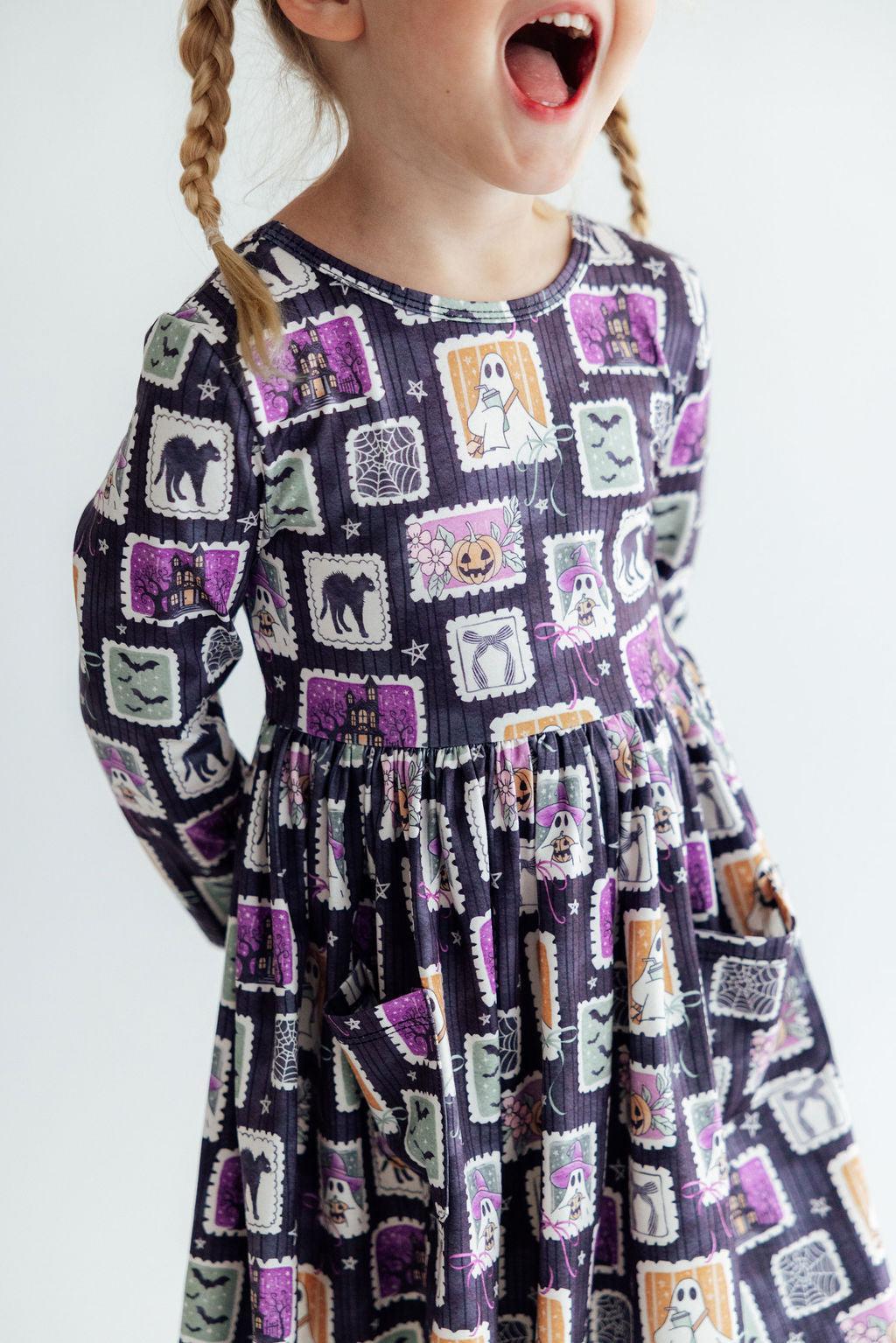  Aaria Tees