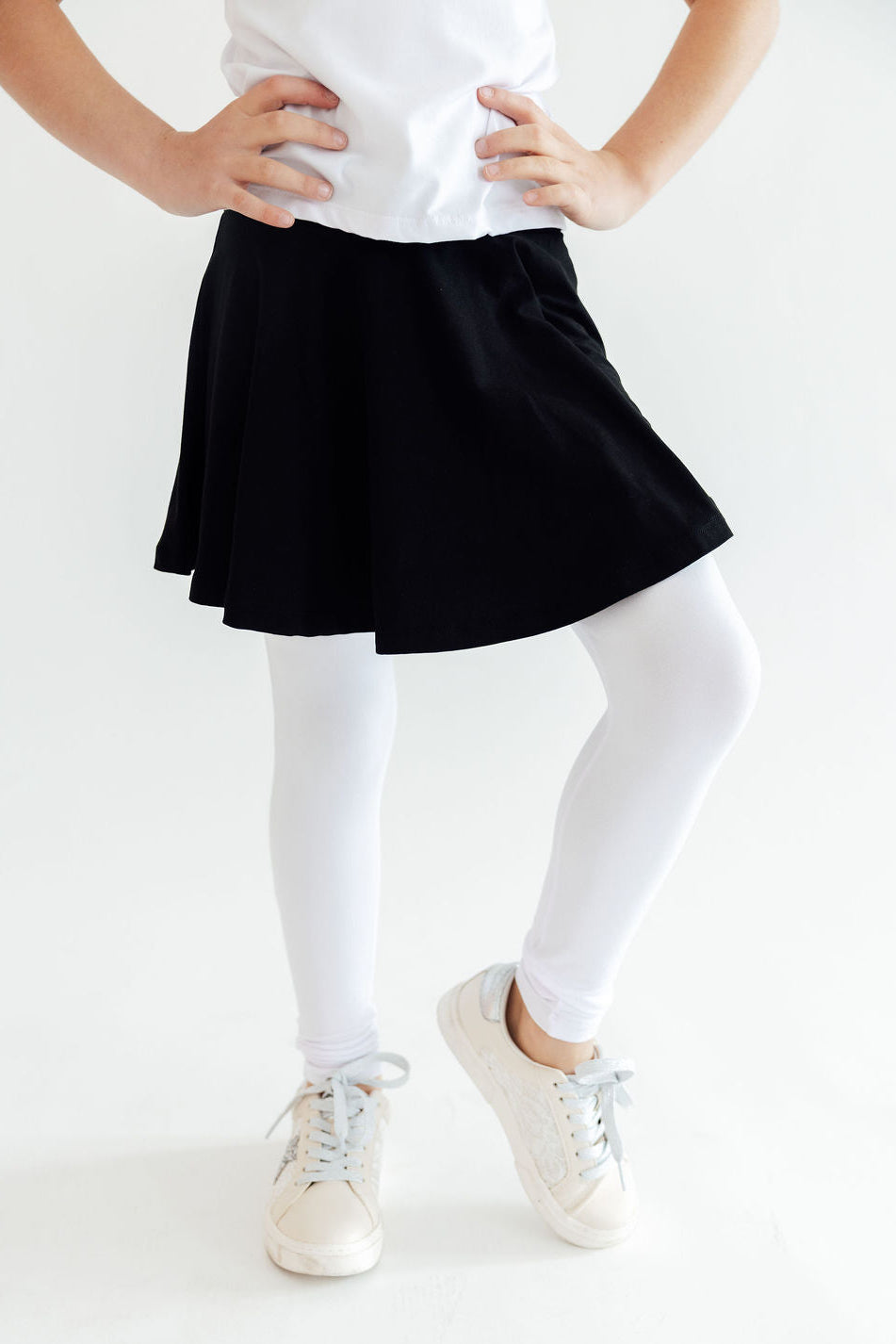 Black & White Twirl Skegging - Aaria Tees Aaria Tees