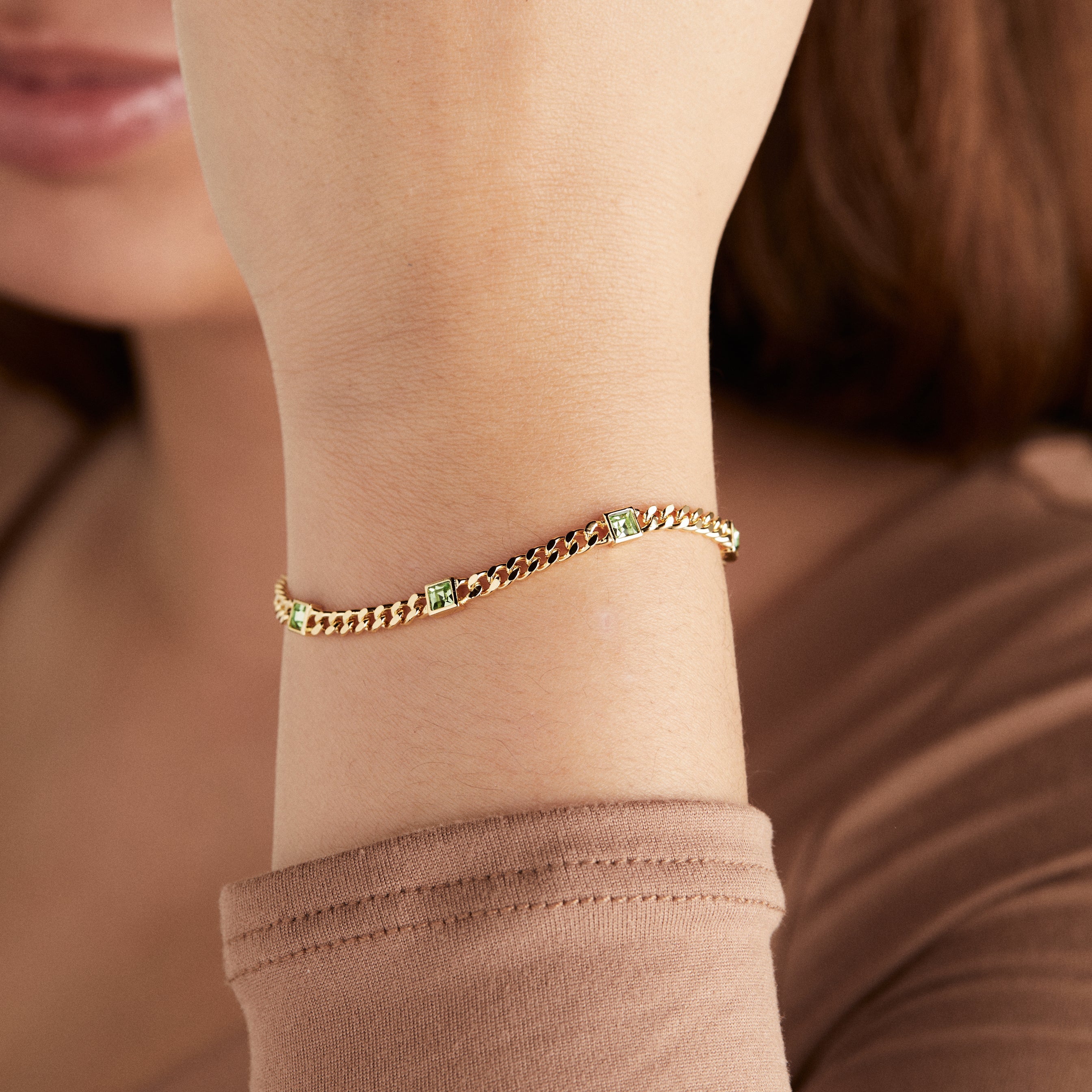 August Birthstone Peridot Curb Chain Bracelet - Aaria Tees Aaria Tees