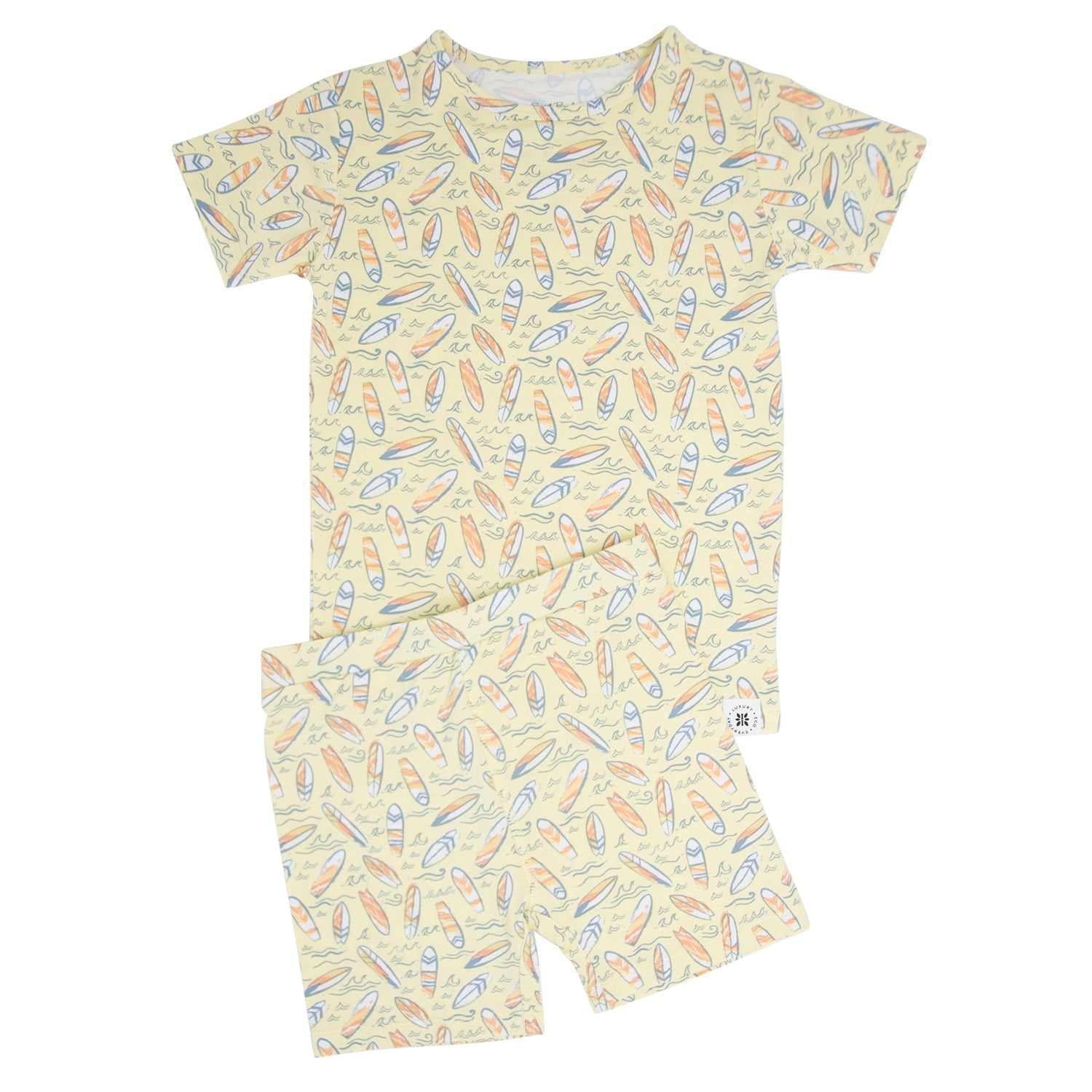  Aaria Tees