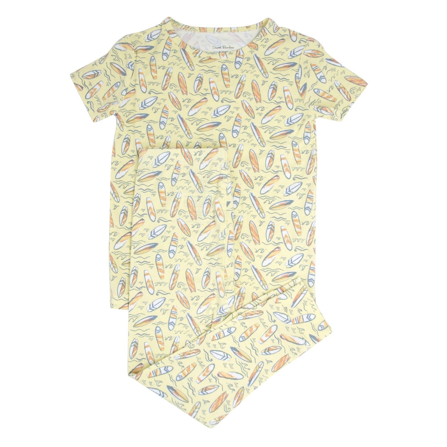  Aaria Tees