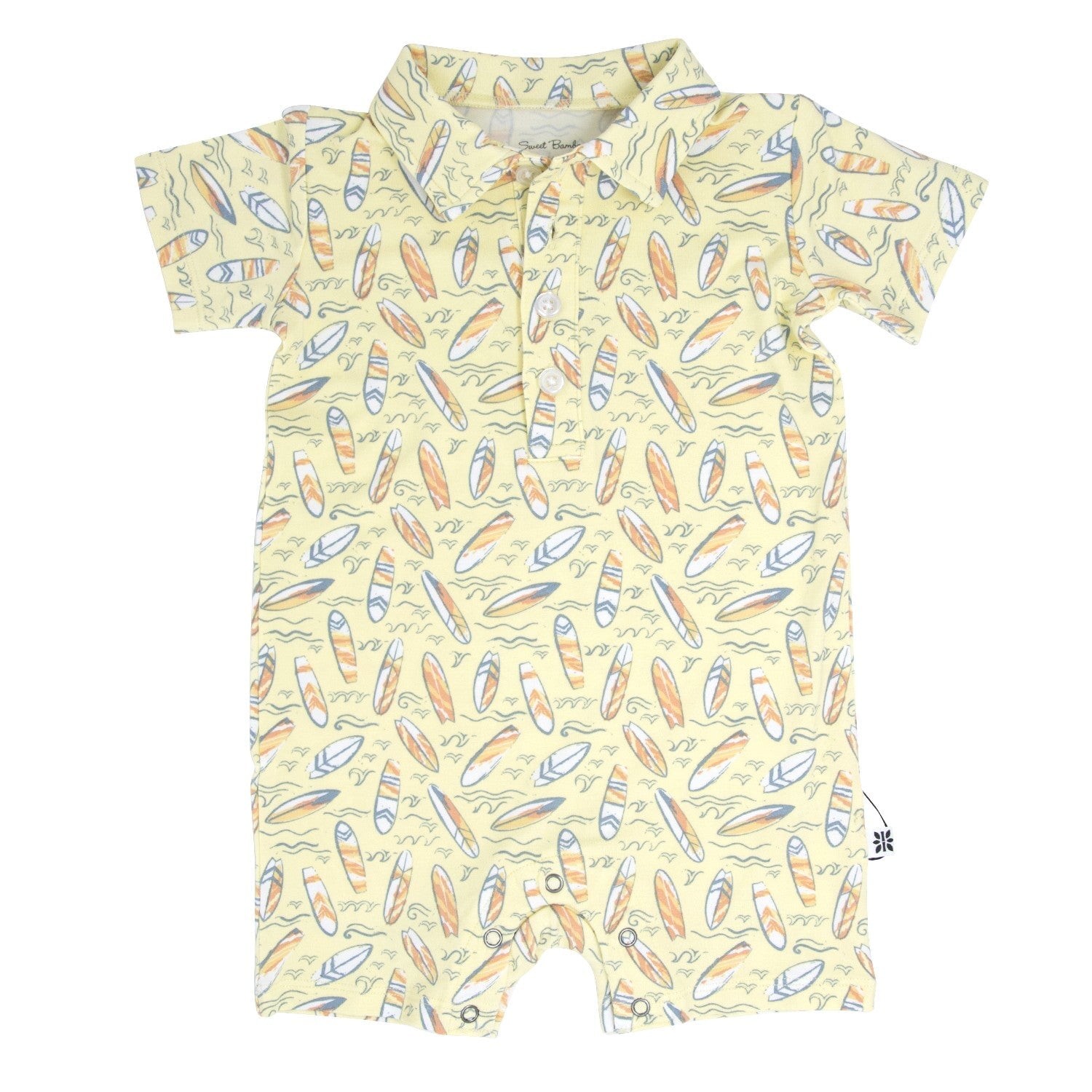  Aaria Tees