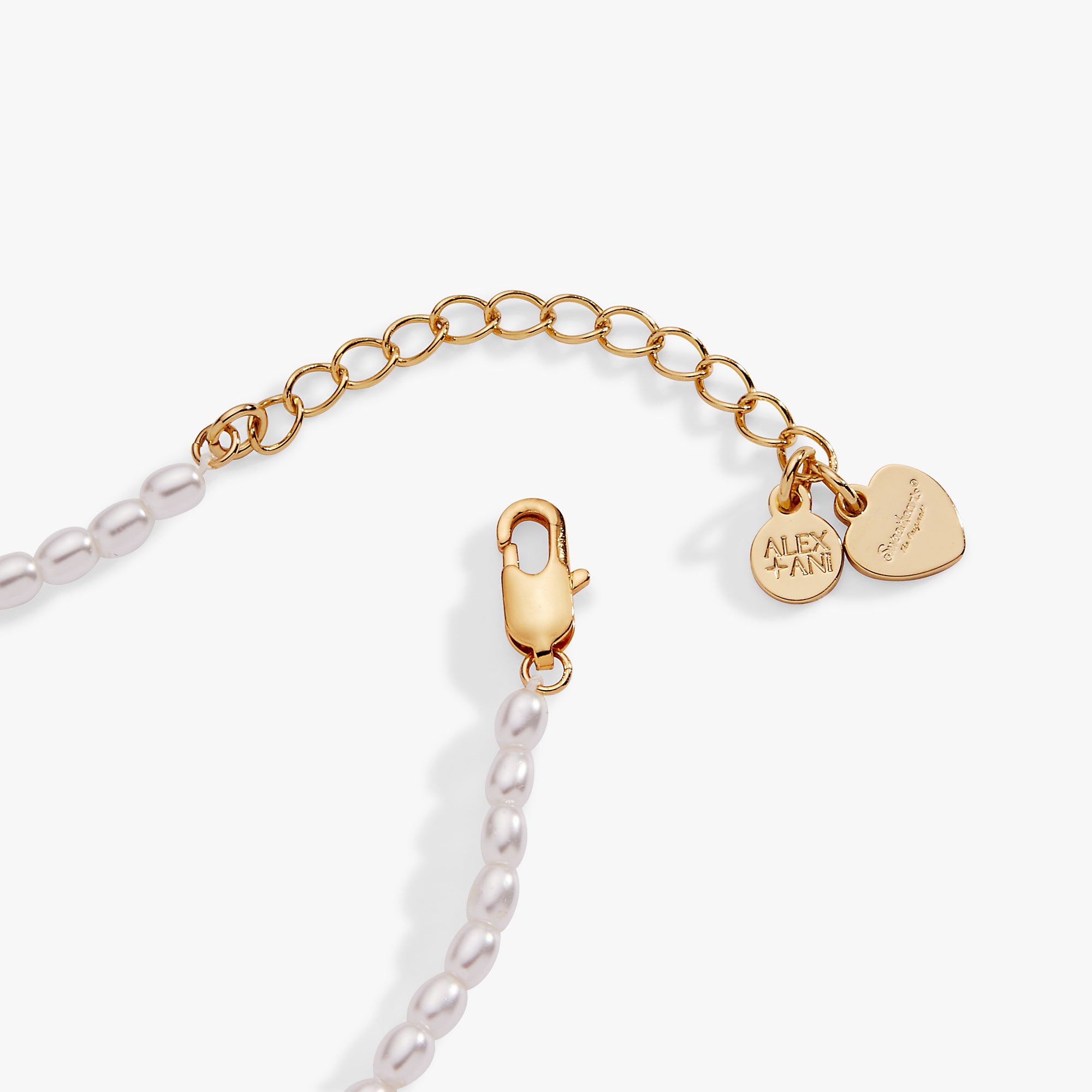 Sweethearts® ‘XOXO’ Heart Charm Beaded Pearl Bracelet - Aaria Tees Aaria Tees
