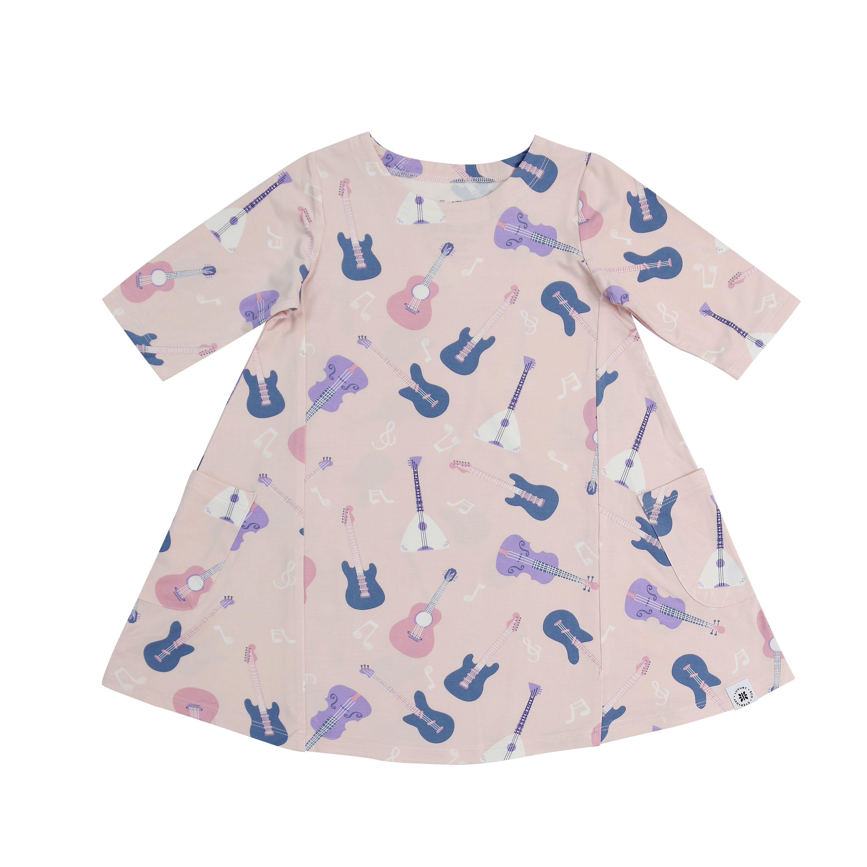  Aaria Tees